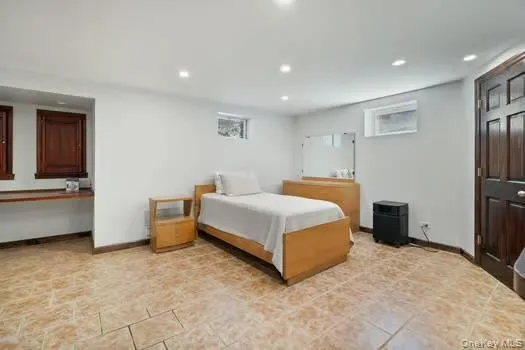 169-56 24 Avenue, New York, NY, 3 Bedrooms Bedrooms, 6 Rooms Rooms,2 BathroomsBathrooms,Residential,For Rent,24,0,1029407 169-56 24 Avenue, New York, NY, 3 Bedrooms Bedrooms, 6 Rooms Rooms,2 BathroomsBathrooms,Residential,For Rent,24,0,1029407