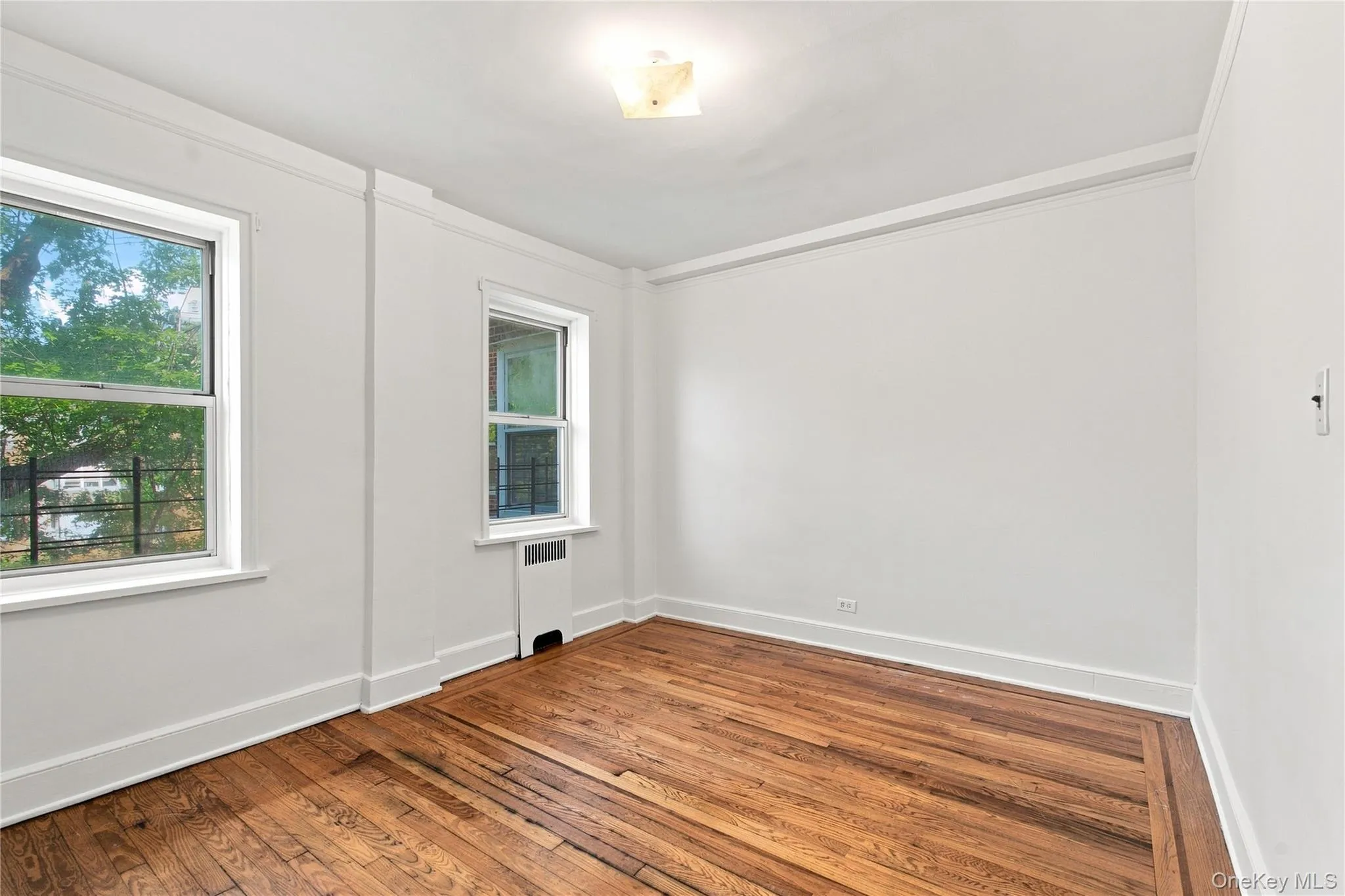 5410 Netherland Ave, New York, NY, 5 Bedrooms Bedrooms, 11 Rooms Rooms,3 BathroomsBathrooms,Residential,For Rent,Netherland Ave,0,1029409 5410 Netherland Ave, New York, NY, 5 Bedrooms Bedrooms, 11 Rooms Rooms,3 BathroomsBathrooms,Residential,For Rent,Netherland Ave,0,1029409