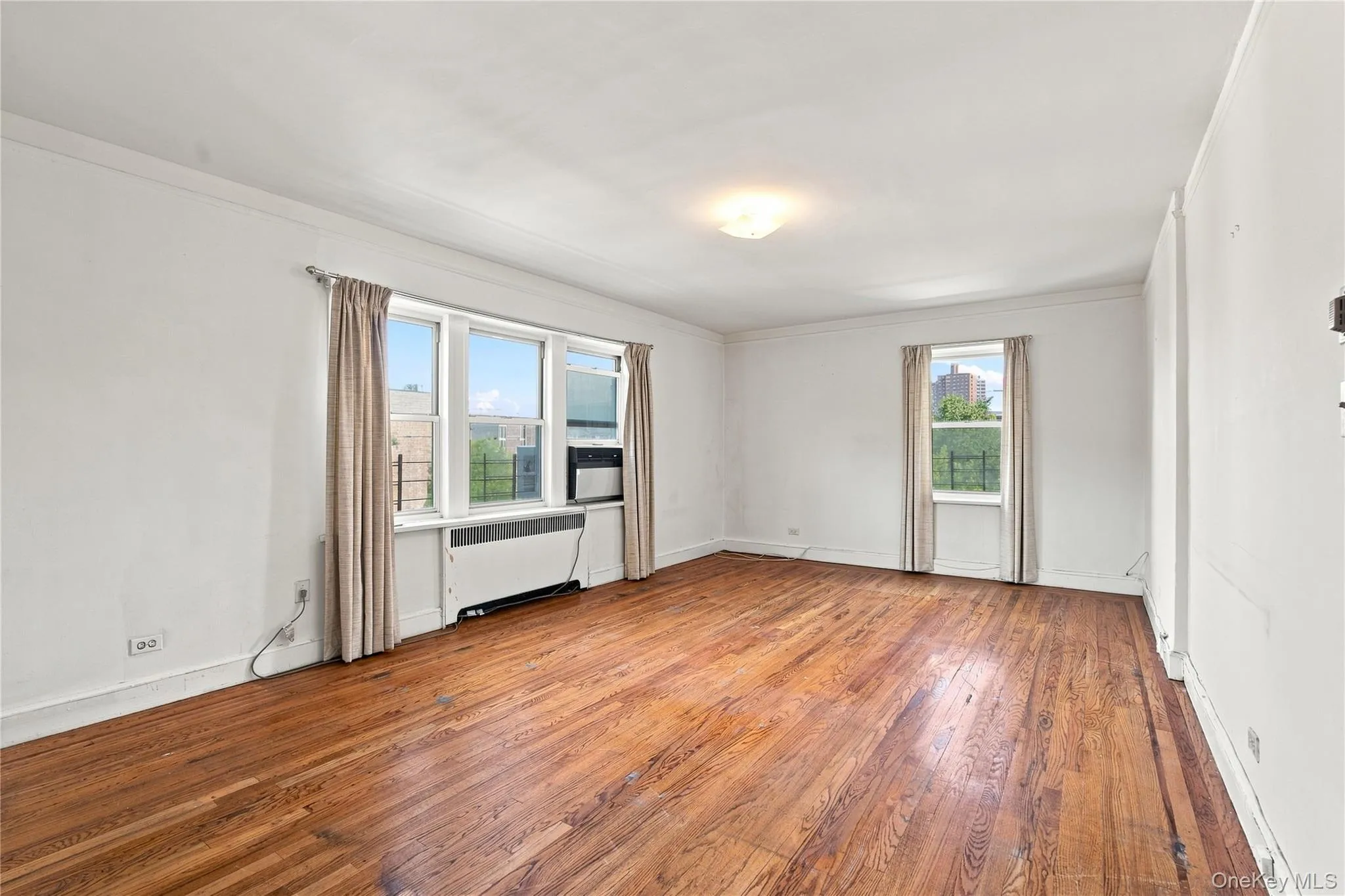 5410 Netherland Ave, New York, NY, 5 Bedrooms Bedrooms, 11 Rooms Rooms,3 BathroomsBathrooms,Residential,For Rent,Netherland Ave,0,1029409 5410 Netherland Ave, New York, NY, 5 Bedrooms Bedrooms, 11 Rooms Rooms,3 BathroomsBathrooms,Residential,For Rent,Netherland Ave,0,1029409