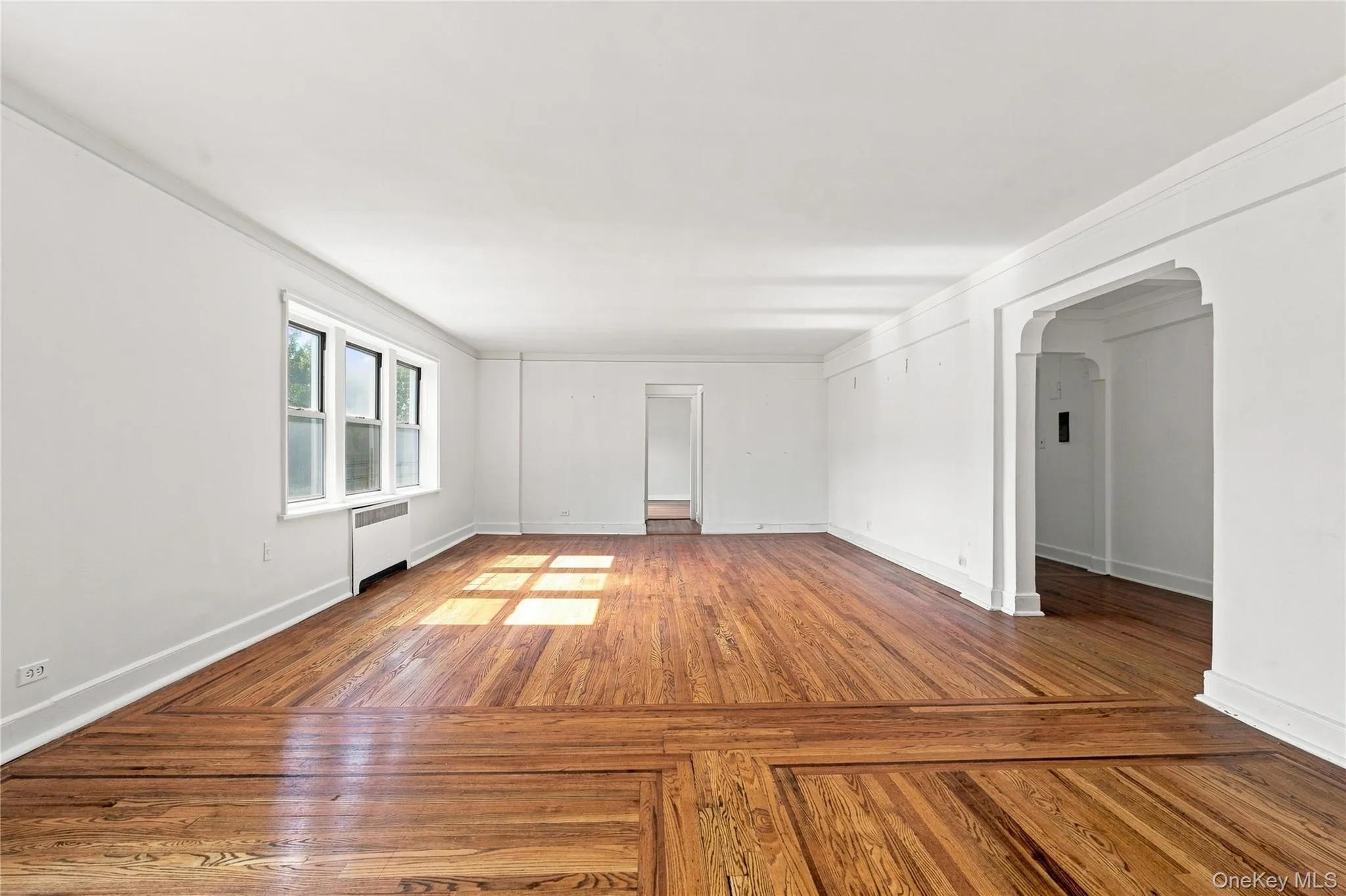 5410 Netherland Ave, New York, NY, 5 Bedrooms Bedrooms, 11 Rooms Rooms,3 BathroomsBathrooms,Residential,For Rent,Netherland Ave,0,1029409 5410 Netherland Ave, New York, NY, 5 Bedrooms Bedrooms, 11 Rooms Rooms,3 BathroomsBathrooms,Residential,For Rent,Netherland Ave,0,1029409