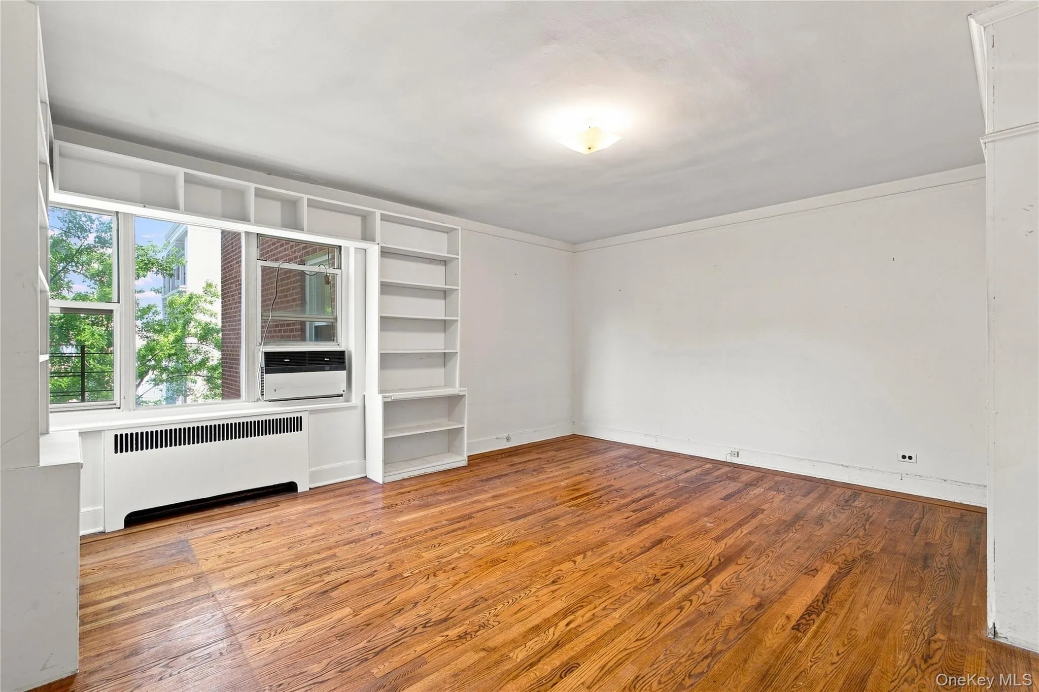 5410 Netherland Ave, New York, NY, 5 Bedrooms Bedrooms, 11 Rooms Rooms,3 BathroomsBathrooms,Residential,For Rent,Netherland Ave,0,1029409 5410 Netherland Ave, New York, NY, 5 Bedrooms Bedrooms, 11 Rooms Rooms,3 BathroomsBathrooms,Residential,For Rent,Netherland Ave,0,1029409