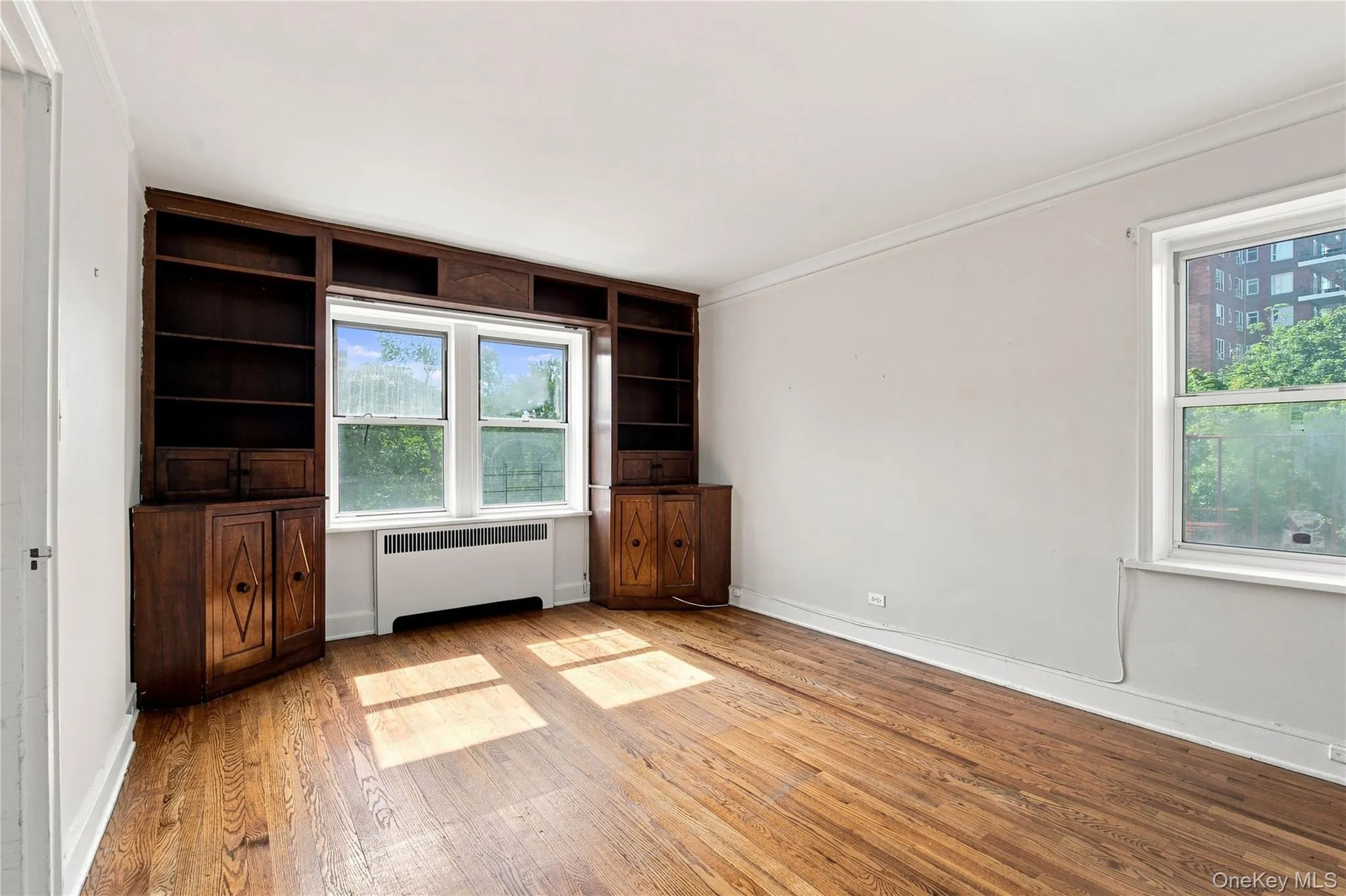 5410 Netherland Ave, New York, NY, 5 Bedrooms Bedrooms, 11 Rooms Rooms,3 BathroomsBathrooms,Residential,For Rent,Netherland Ave,0,1029409 5410 Netherland Ave, New York, NY, 5 Bedrooms Bedrooms, 11 Rooms Rooms,3 BathroomsBathrooms,Residential,For Rent,Netherland Ave,0,1029409