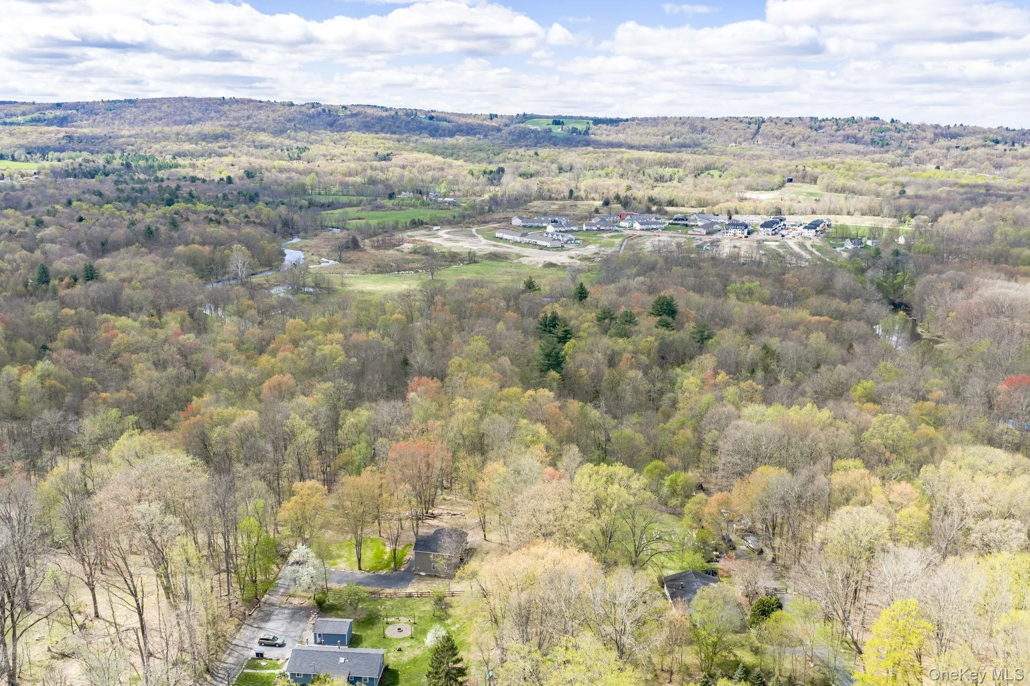 24 Farmingdale Lane, Wallkill, NY, 4 Bedrooms Bedrooms, 9 Rooms Rooms,3 BathroomsBathrooms,Residential,For Rent,Farmingdale,0,1029410 24 Farmingdale Lane, Wallkill, NY, 4 Bedrooms Bedrooms, 9 Rooms Rooms,3 BathroomsBathrooms,Residential,For Rent,Farmingdale,0,1029410