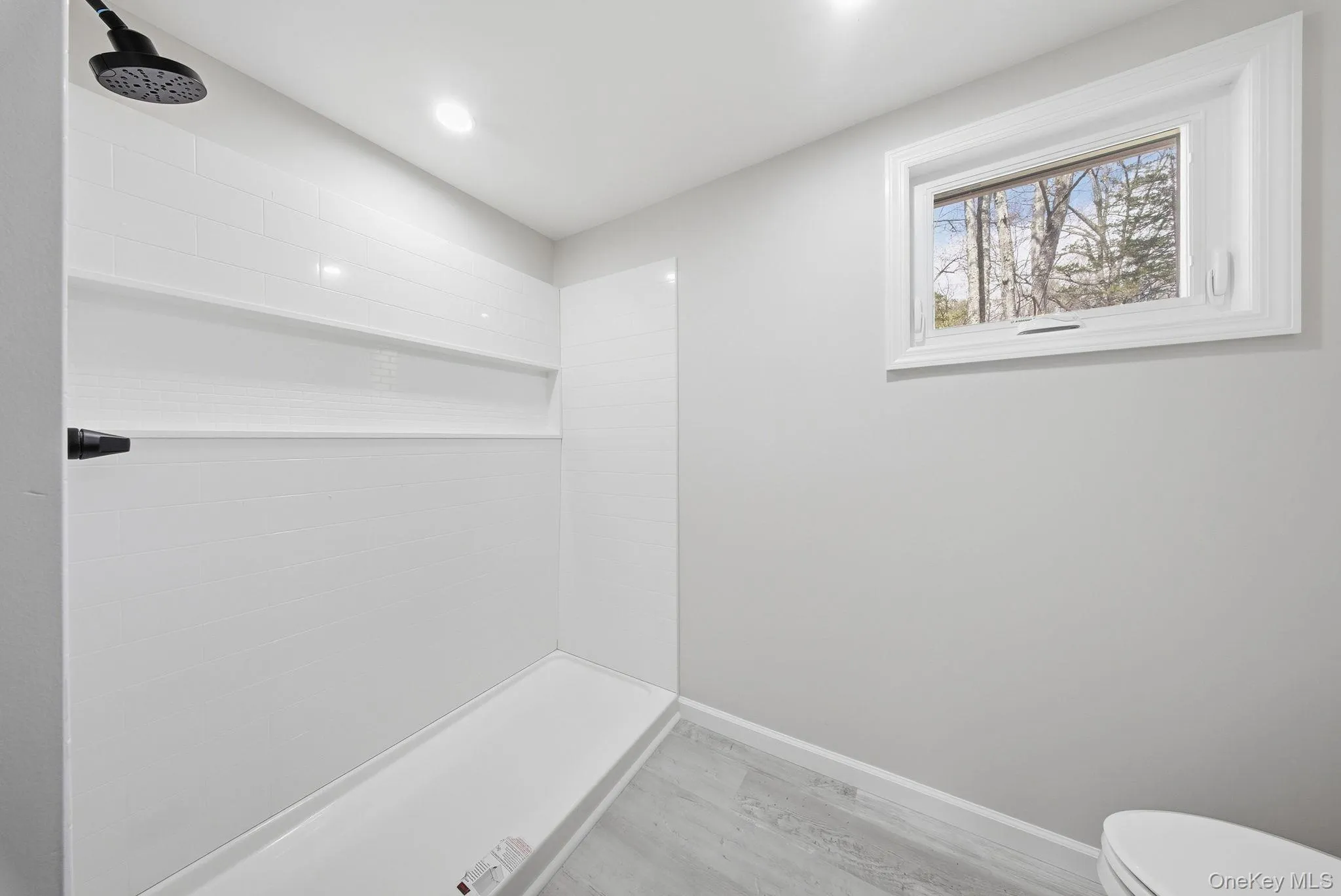 24 Farmingdale Lane, Wallkill, NY, 4 Bedrooms Bedrooms, 9 Rooms Rooms,3 BathroomsBathrooms,Residential,For Rent,Farmingdale,0,1029410 24 Farmingdale Lane, Wallkill, NY, 4 Bedrooms Bedrooms, 9 Rooms Rooms,3 BathroomsBathrooms,Residential,For Rent,Farmingdale,0,1029410