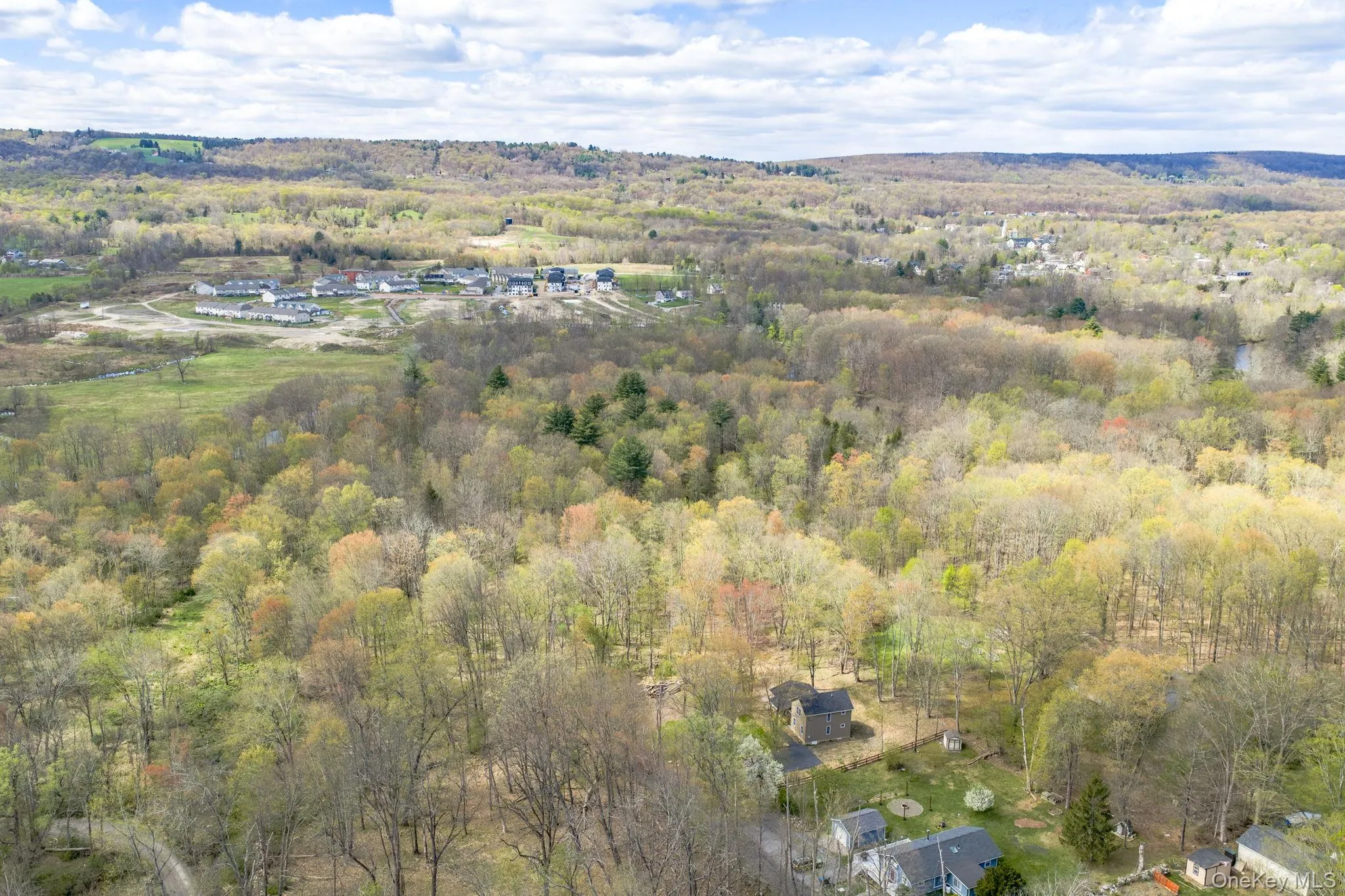 24 Farmingdale Lane, Wallkill, NY, 4 Bedrooms Bedrooms, 9 Rooms Rooms,3 BathroomsBathrooms,Residential,For Rent,Farmingdale,0,1029410 24 Farmingdale Lane, Wallkill, NY, 4 Bedrooms Bedrooms, 9 Rooms Rooms,3 BathroomsBathrooms,Residential,For Rent,Farmingdale,0,1029410