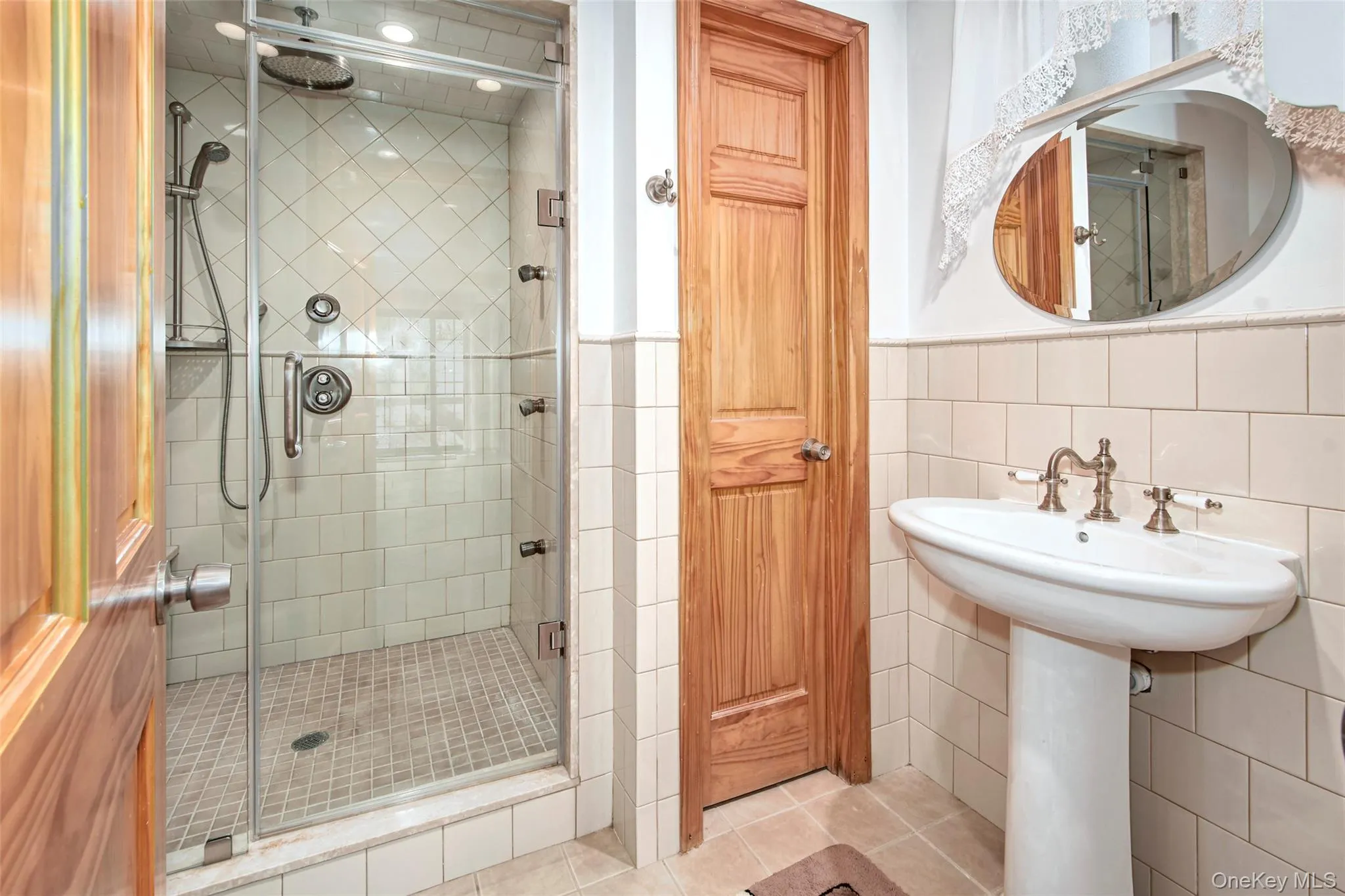 17 Haven Avenue, Rye City, NY, 2 Bedrooms Bedrooms, 5 Rooms Rooms,2 BathroomsBathrooms,Residential Lease,For Rent,Haven,0,1029411 17 Haven Avenue, Rye City, NY, 2 Bedrooms Bedrooms, 5 Rooms Rooms,2 BathroomsBathrooms,Residential Lease,For Rent,Haven,0,1029411