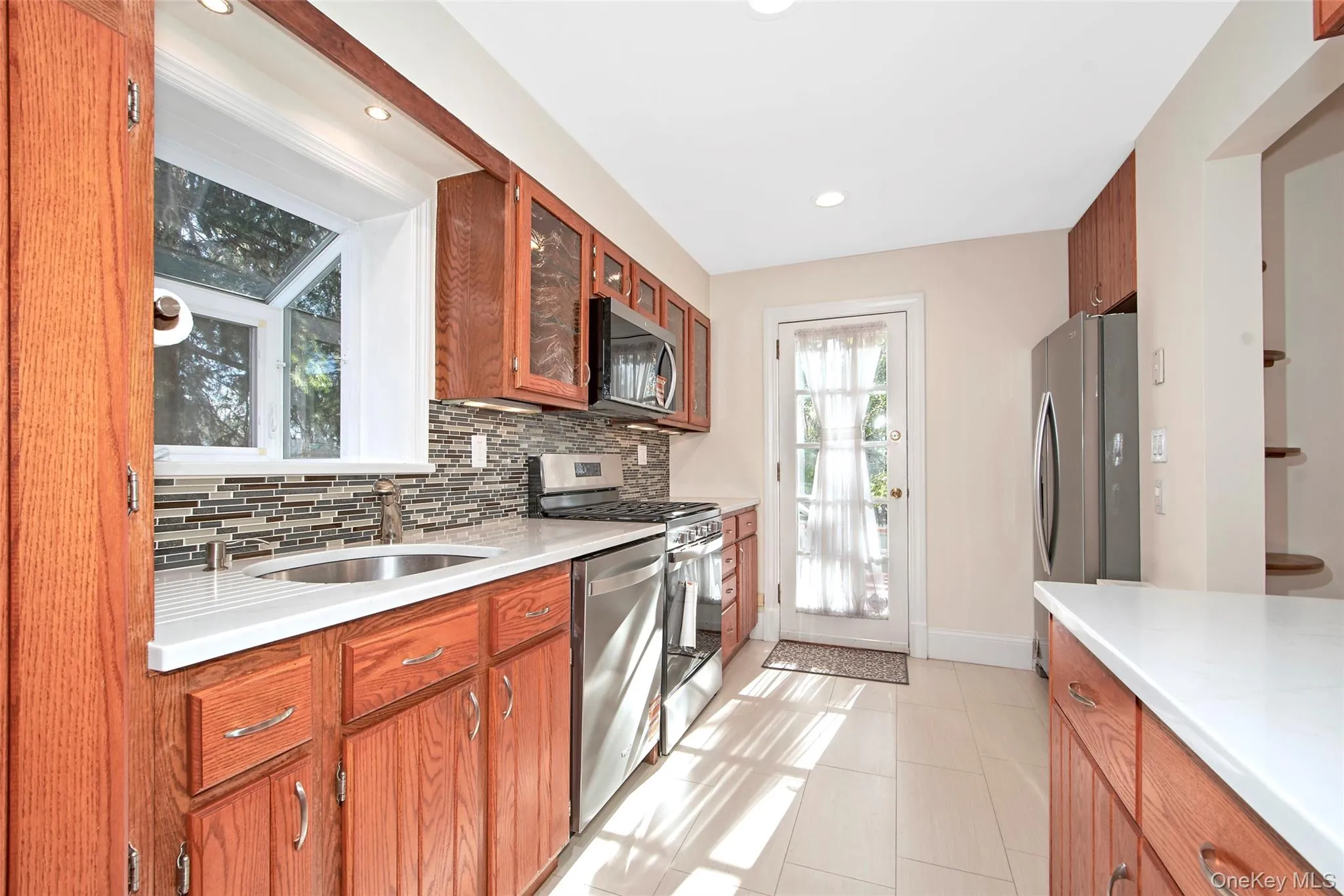 17 Haven Avenue, Rye City, NY, 2 Bedrooms Bedrooms, 5 Rooms Rooms,2 BathroomsBathrooms,Residential Lease,For Rent,Haven,0,1029411 17 Haven Avenue, Rye City, NY, 2 Bedrooms Bedrooms, 5 Rooms Rooms,2 BathroomsBathrooms,Residential Lease,For Rent,Haven,0,1029411
