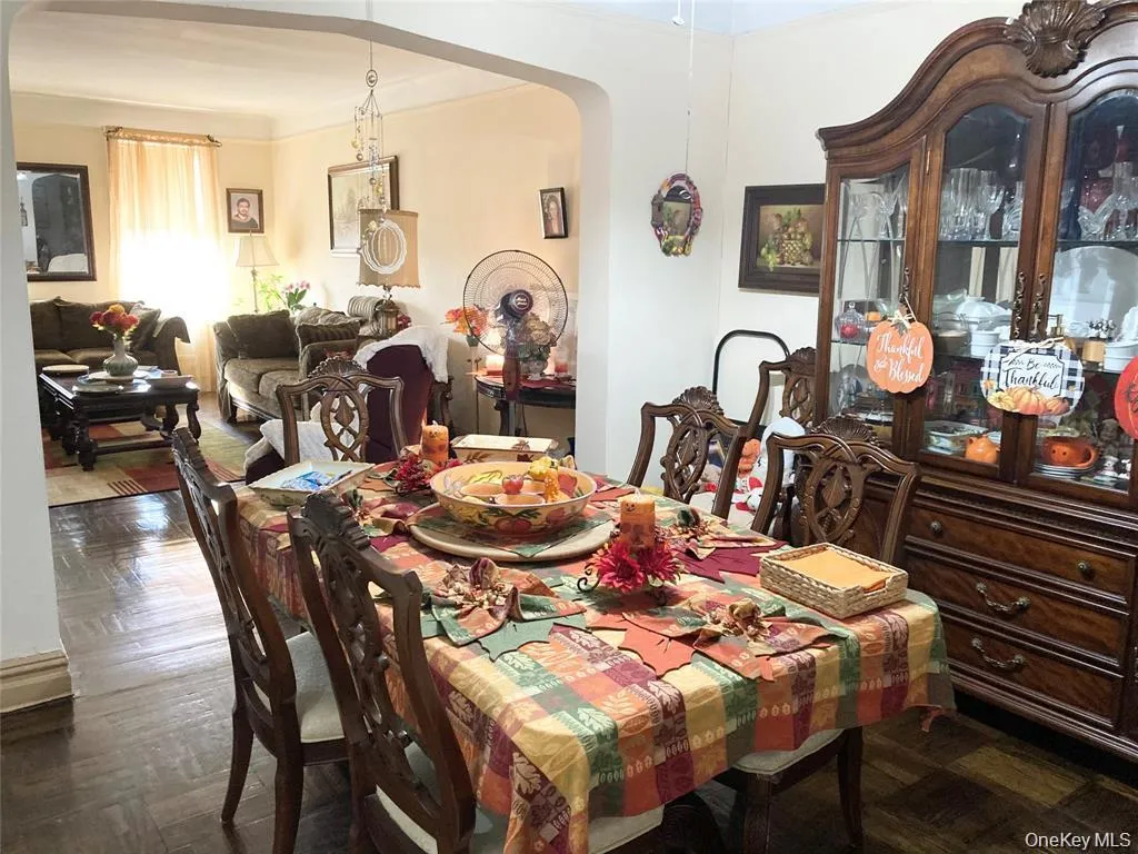 2166 Bronx Park, New York, NY, 2 Bedrooms Bedrooms, 5 Rooms Rooms,2 BathroomsBathrooms,Residential,For Rent,Bronx,0,1029412 2166 Bronx Park, New York, NY, 2 Bedrooms Bedrooms, 5 Rooms Rooms,2 BathroomsBathrooms,Residential,For Rent,Bronx,0,1029412
