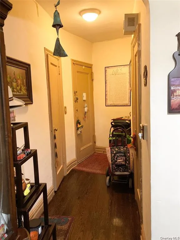 2166 Bronx Park, New York, NY, 2 Bedrooms Bedrooms, 5 Rooms Rooms,2 BathroomsBathrooms,Residential,For Rent,Bronx,0,1029412 2166 Bronx Park, New York, NY, 2 Bedrooms Bedrooms, 5 Rooms Rooms,2 BathroomsBathrooms,Residential,For Rent,Bronx,0,1029412