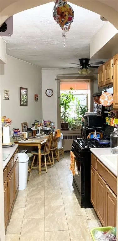 2166 Bronx Park, New York, NY, 2 Bedrooms Bedrooms, 5 Rooms Rooms,2 BathroomsBathrooms,Residential,For Rent,Bronx,0,1029412 2166 Bronx Park, New York, NY, 2 Bedrooms Bedrooms, 5 Rooms Rooms,2 BathroomsBathrooms,Residential,For Rent,Bronx,0,1029412
