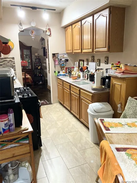 2166 Bronx Park, New York, NY, 2 Bedrooms Bedrooms, 5 Rooms Rooms,2 BathroomsBathrooms,Residential,For Rent,Bronx,0,1029412 2166 Bronx Park, New York, NY, 2 Bedrooms Bedrooms, 5 Rooms Rooms,2 BathroomsBathrooms,Residential,For Rent,Bronx,0,1029412
