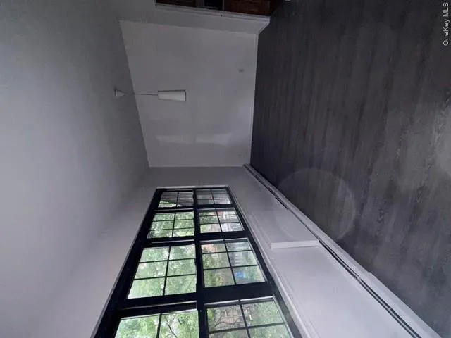 15628 78th Street, New York, NY, 2 Bedrooms Bedrooms, 5 Rooms Rooms,1 BathroomBathrooms,Residential Lease,For Rent,78th,0,1029415 15628 78th Street, New York, NY, 2 Bedrooms Bedrooms, 5 Rooms Rooms,1 BathroomBathrooms,Residential Lease,For Rent,78th,0,1029415