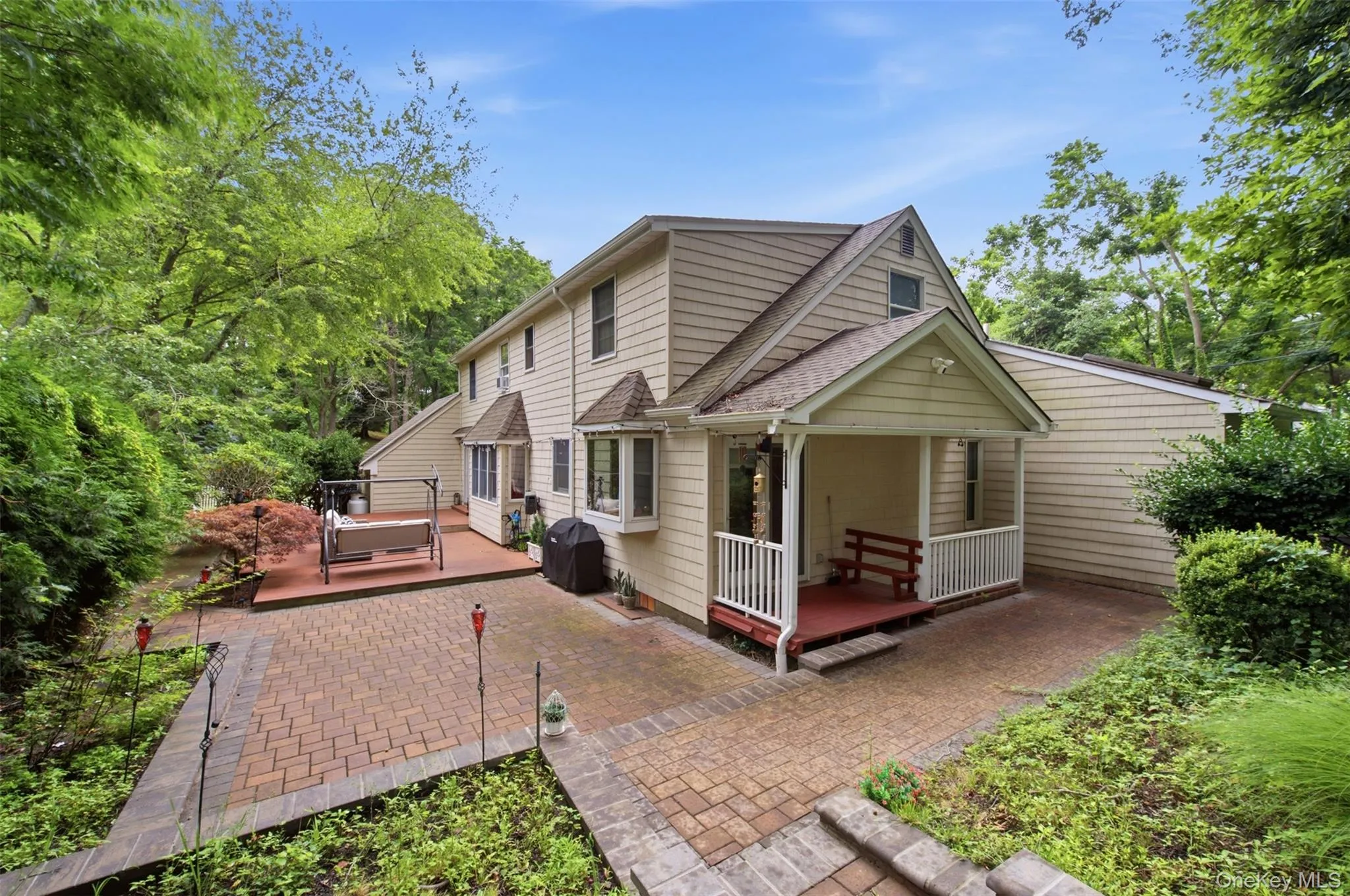 19 Eckernkamp Drive, Smithtown, NY, 4 Bedrooms Bedrooms, 9 Rooms Rooms,2 BathroomsBathrooms,Residential,For Rent,Eckernkamp,0,1029417 19 Eckernkamp Drive, Smithtown, NY, 4 Bedrooms Bedrooms, 9 Rooms Rooms,2 BathroomsBathrooms,Residential,For Rent,Eckernkamp,0,1029417