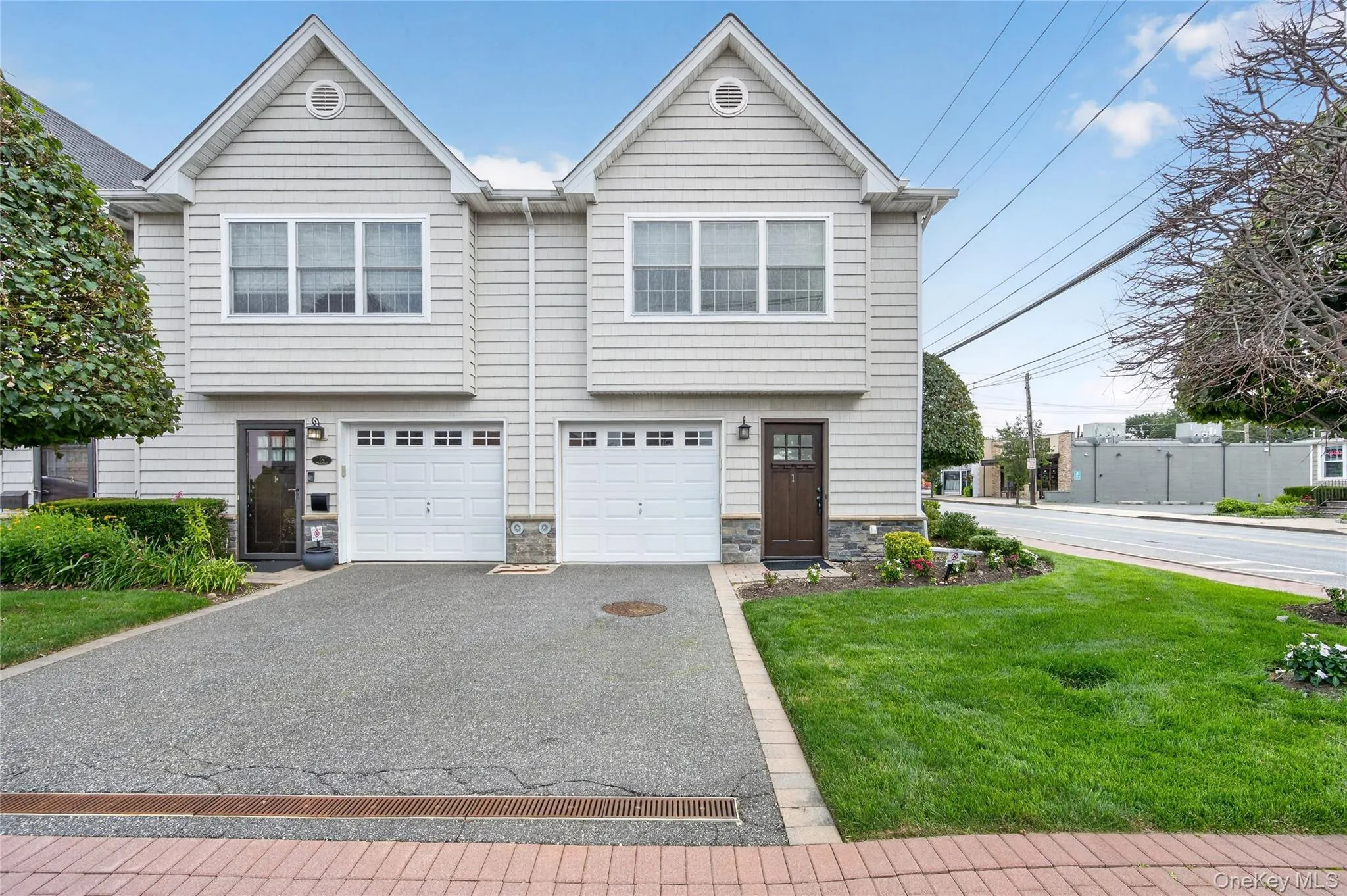 1 Koch Place, North Hempstead, NY, 1 Bedroom Bedrooms, 5 Rooms Rooms,2 BathroomsBathrooms,Residential,For Rent,Koch,0,1029419 1 Koch Place, North Hempstead, NY, 1 Bedroom Bedrooms, 5 Rooms Rooms,2 BathroomsBathrooms,Residential,For Rent,Koch,0,1029419