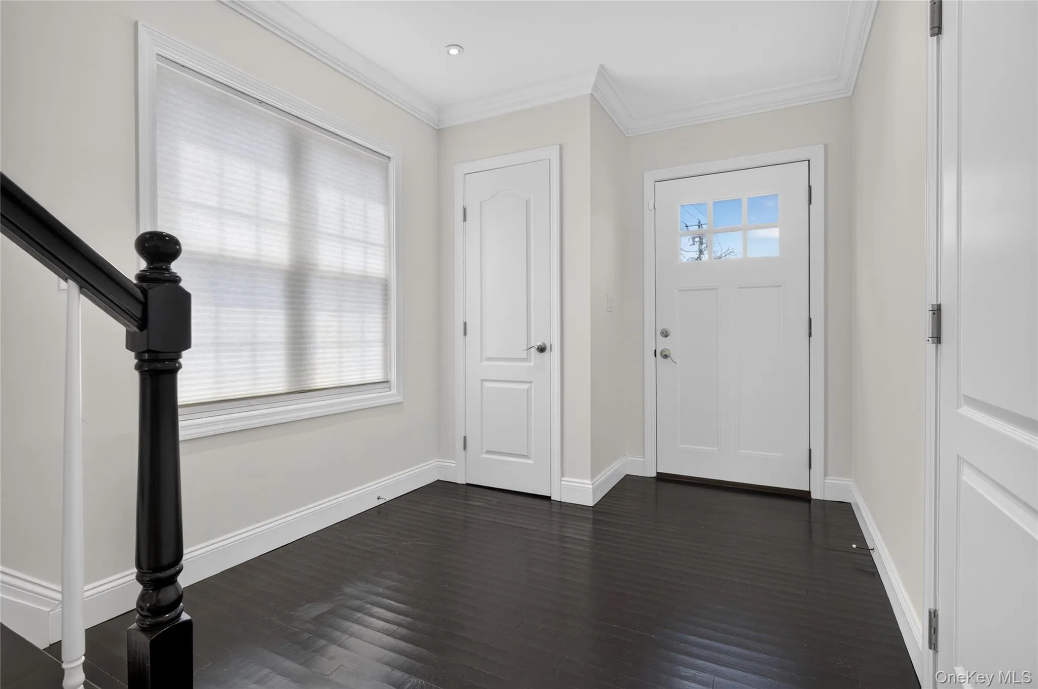 1 Koch Place, North Hempstead, NY, 1 Bedroom Bedrooms, 5 Rooms Rooms,2 BathroomsBathrooms,Residential,For Rent,Koch,0,1029419 1 Koch Place, North Hempstead, NY, 1 Bedroom Bedrooms, 5 Rooms Rooms,2 BathroomsBathrooms,Residential,For Rent,Koch,0,1029419