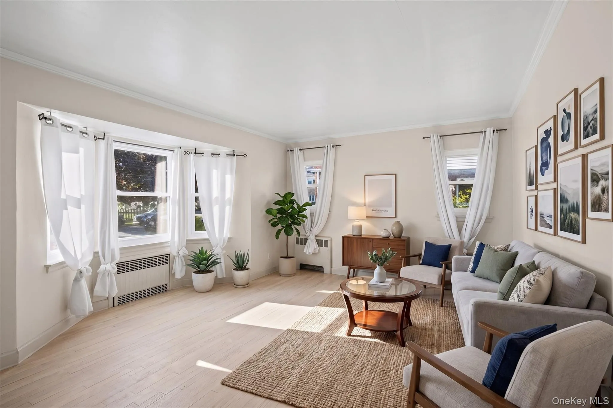 6 Grenville Court, Hempstead, NY, 4 Bedrooms Bedrooms, 7 Rooms Rooms,2 BathroomsBathrooms,Residential,For Rent,Grenville,0,1029421 6 Grenville Court, Hempstead, NY, 4 Bedrooms Bedrooms, 7 Rooms Rooms,2 BathroomsBathrooms,Residential,For Rent,Grenville,0,1029421