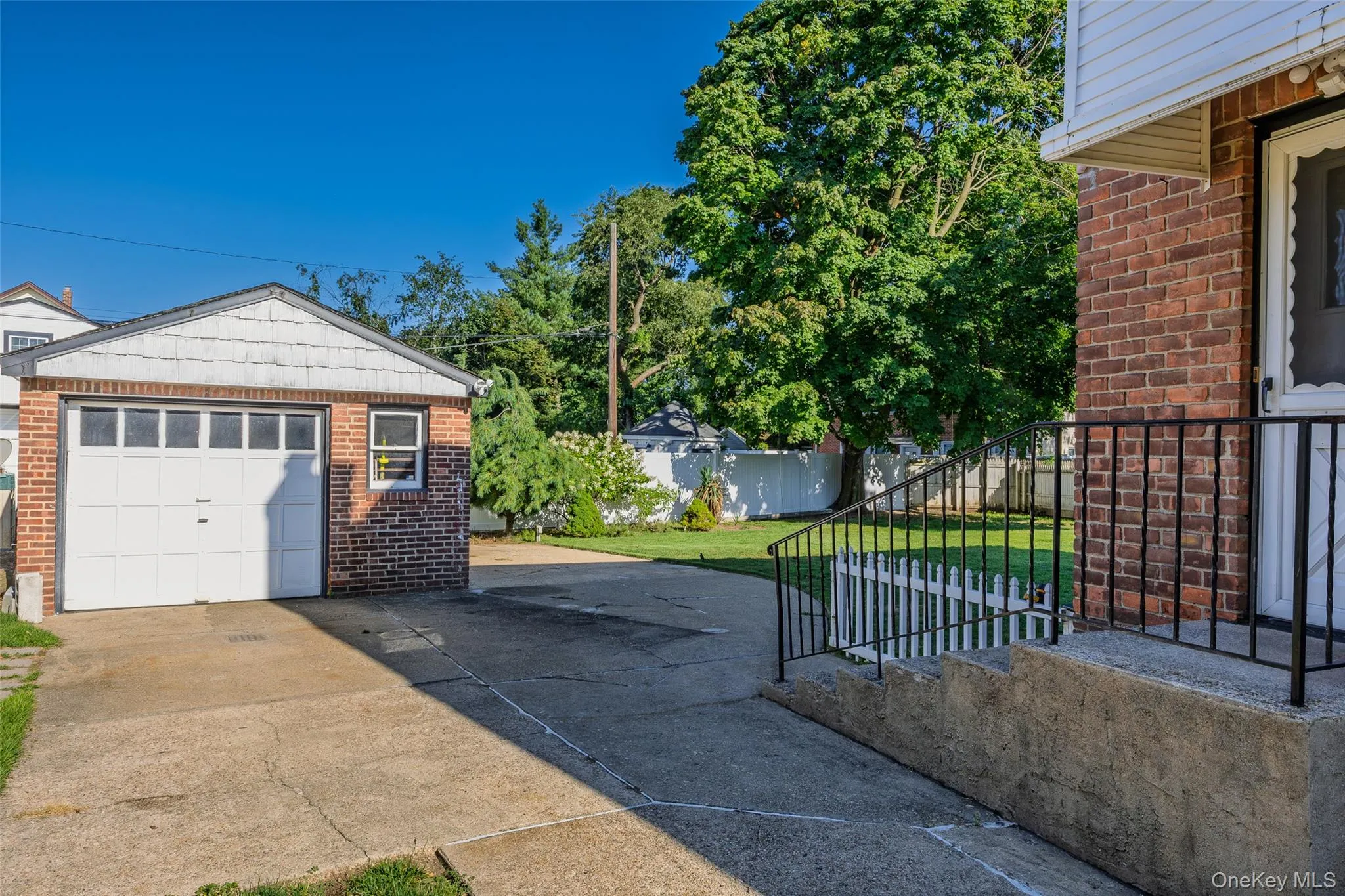 6 Grenville Court, Hempstead, NY, 4 Bedrooms Bedrooms, 7 Rooms Rooms,2 BathroomsBathrooms,Residential,For Rent,Grenville,0,1029421 6 Grenville Court, Hempstead, NY, 4 Bedrooms Bedrooms, 7 Rooms Rooms,2 BathroomsBathrooms,Residential,For Rent,Grenville,0,1029421