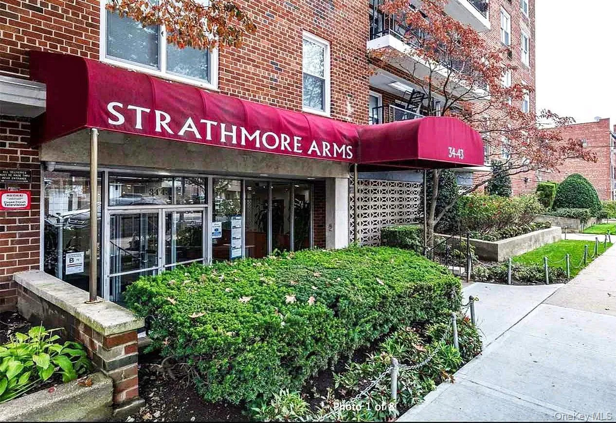 34-43 60th Street, New York, NY, 3 Rooms Rooms,1 BathroomBathrooms,Residential,For Rent,60th,0,1029428 34-43 60th Street, New York, NY, 3 Rooms Rooms,1 BathroomBathrooms,Residential,For Rent,60th,0,1029428