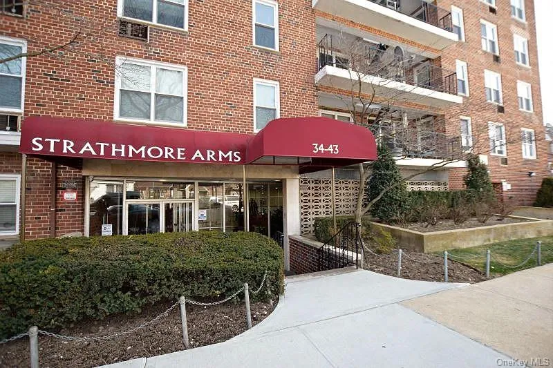 34-43 60th Street, New York, NY, 3 Rooms Rooms,1 BathroomBathrooms,Residential,For Rent,60th,0,1029428 34-43 60th Street, New York, NY, 3 Rooms Rooms,1 BathroomBathrooms,Residential,For Rent,60th,0,1029428