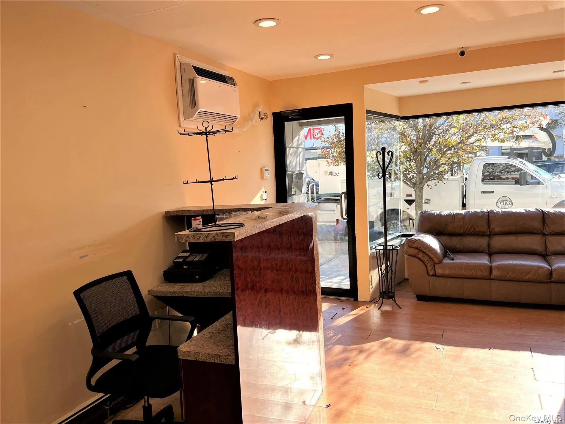905 Beech Street, Long Beach, NY, ,Commercial Lease,For Rent,Beech,0,1029429 905 Beech Street, Long Beach, NY, ,Commercial Lease,For Rent,Beech,0,1029429