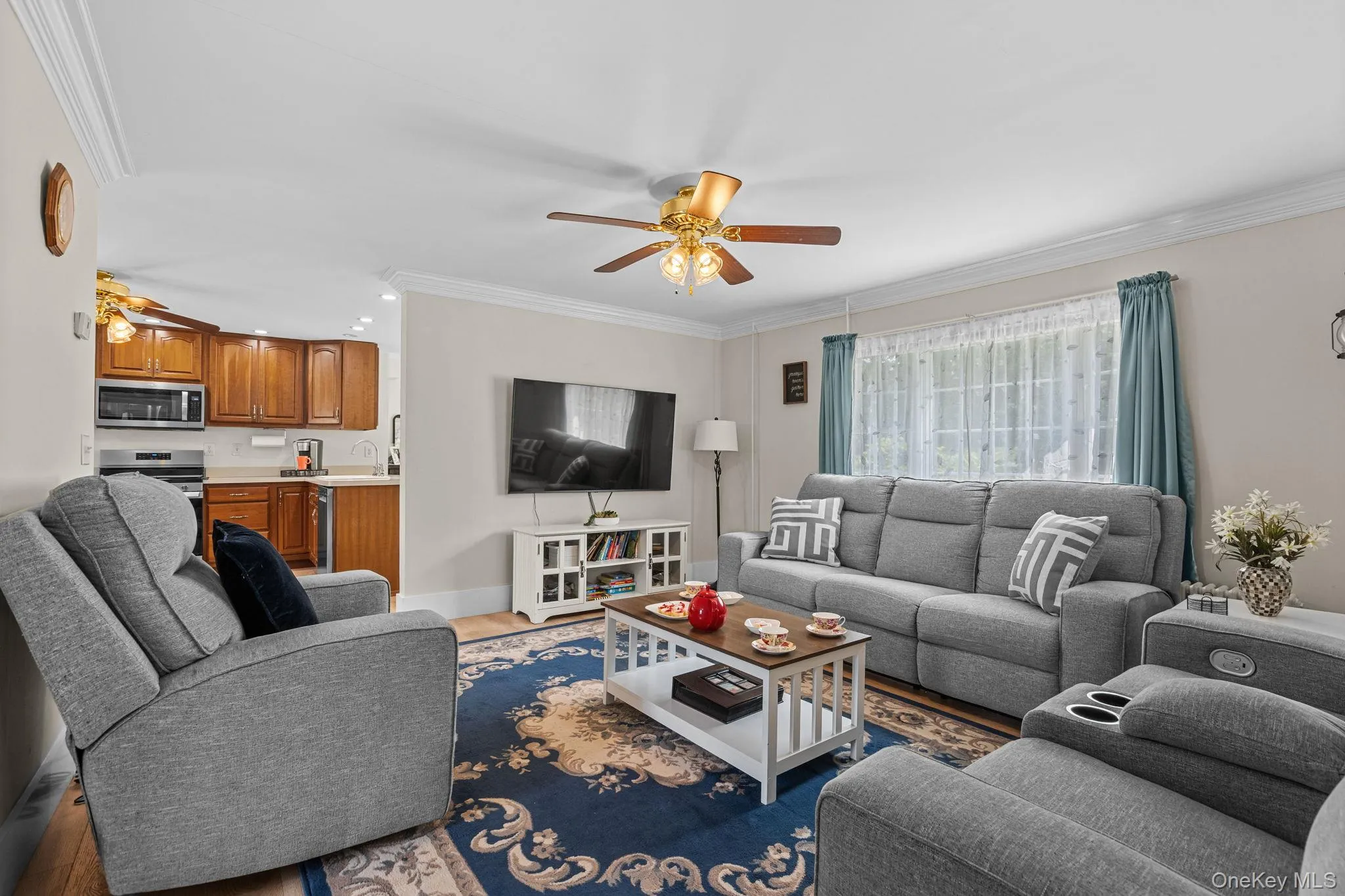 39 Main Street, Beekman, NY, 4 Bedrooms Bedrooms, 6 Rooms Rooms,2 BathroomsBathrooms,Residential,For Rent,Main,0,1029436 39 Main Street, Beekman, NY, 4 Bedrooms Bedrooms, 6 Rooms Rooms,2 BathroomsBathrooms,Residential,For Rent,Main,0,1029436