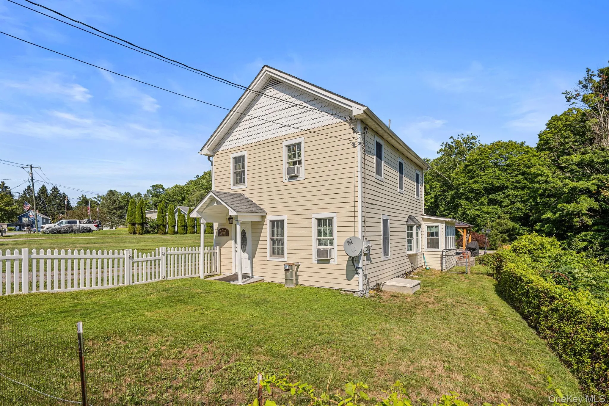 39 Main Street, Beekman, NY, 4 Bedrooms Bedrooms, 6 Rooms Rooms,2 BathroomsBathrooms,Residential,For Rent,Main,0,1029436 39 Main Street, Beekman, NY, 4 Bedrooms Bedrooms, 6 Rooms Rooms,2 BathroomsBathrooms,Residential,For Rent,Main,0,1029436