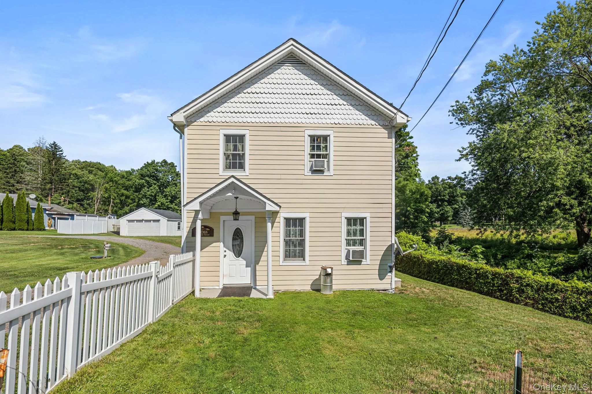 39 Main Street, Beekman, NY, 4 Bedrooms Bedrooms, 6 Rooms Rooms,2 BathroomsBathrooms,Residential,For Rent,Main,0,1029436 39 Main Street, Beekman, NY, 4 Bedrooms Bedrooms, 6 Rooms Rooms,2 BathroomsBathrooms,Residential,For Rent,Main,0,1029436