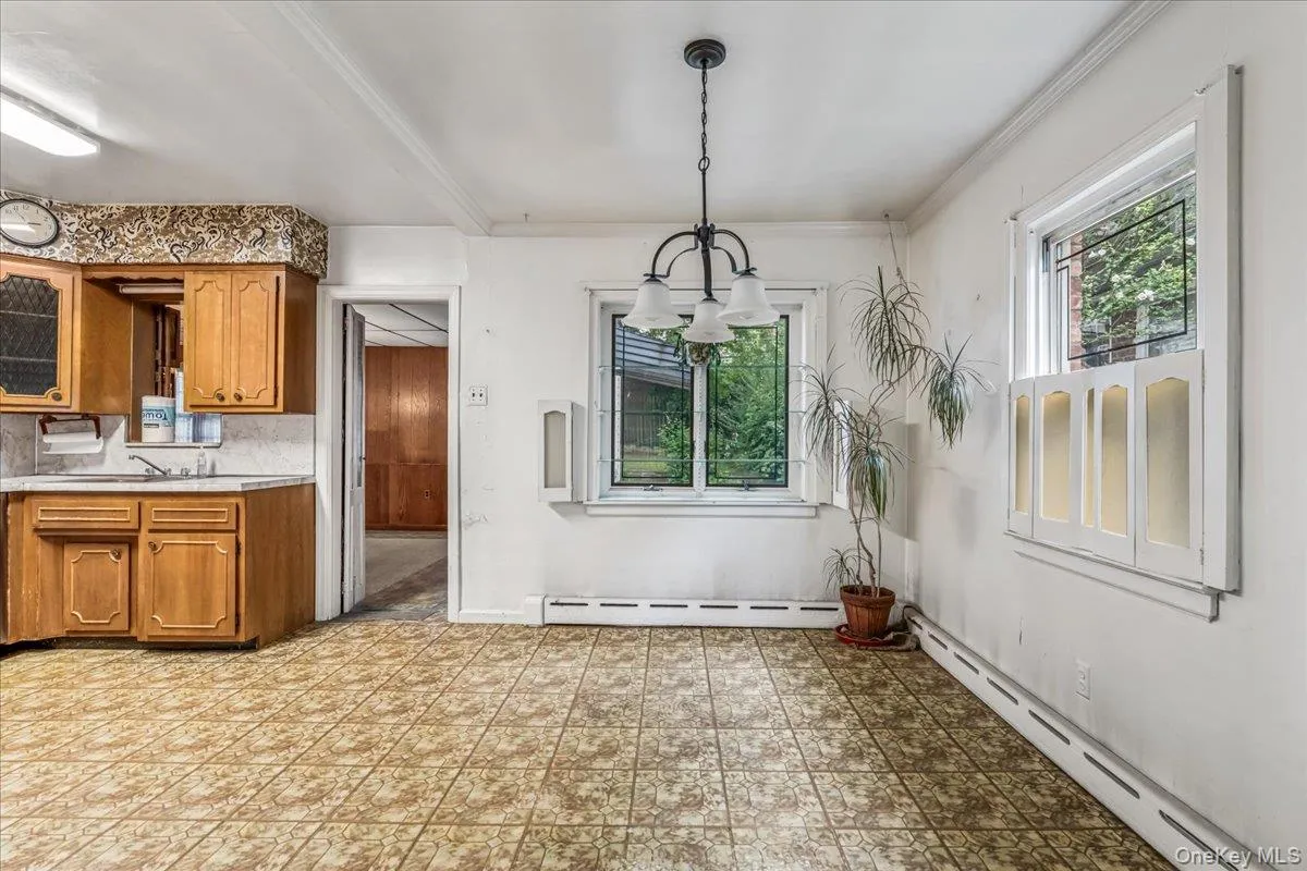 80-59 208th Street, New York, NY, 4 Bedrooms Bedrooms, 7 Rooms Rooms,2 BathroomsBathrooms,Residential,For Rent,208th,0,1029437 80-59 208th Street, New York, NY, 4 Bedrooms Bedrooms, 7 Rooms Rooms,2 BathroomsBathrooms,Residential,For Rent,208th,0,1029437