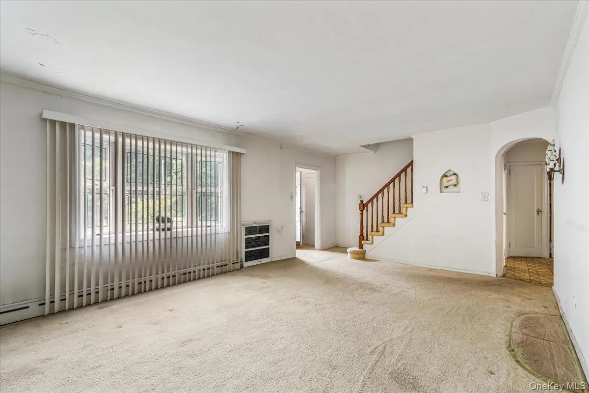 80-59 208th Street, New York, NY, 4 Bedrooms Bedrooms, 7 Rooms Rooms,2 BathroomsBathrooms,Residential,For Rent,208th,0,1029437 80-59 208th Street, New York, NY, 4 Bedrooms Bedrooms, 7 Rooms Rooms,2 BathroomsBathrooms,Residential,For Rent,208th,0,1029437