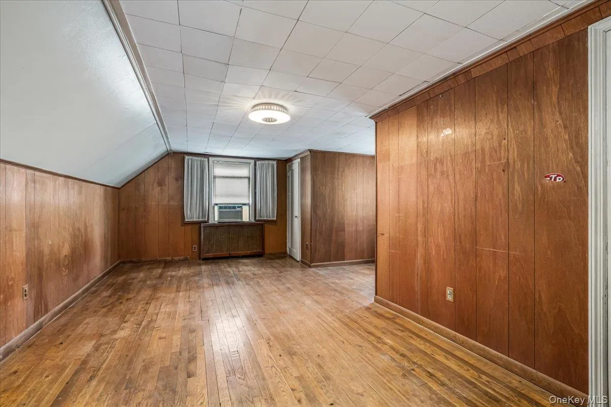 80-59 208th Street, New York, NY, 4 Bedrooms Bedrooms, 7 Rooms Rooms,2 BathroomsBathrooms,Residential,For Rent,208th,0,1029437 80-59 208th Street, New York, NY, 4 Bedrooms Bedrooms, 7 Rooms Rooms,2 BathroomsBathrooms,Residential,For Rent,208th,0,1029437