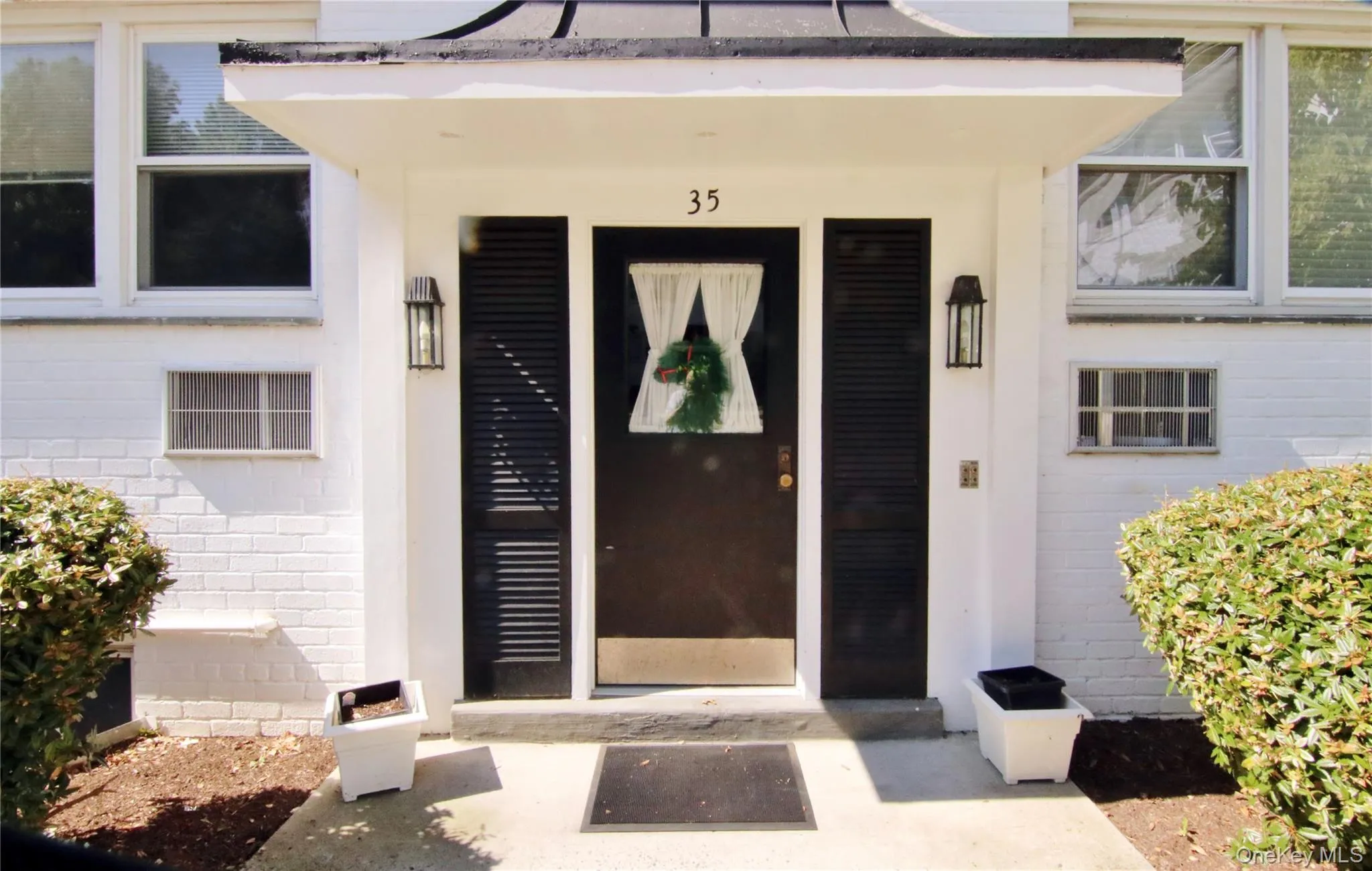 35 Avon Circle, Rye Town, NY, 1 Bedroom Bedrooms, 5 Rooms Rooms,1 BathroomBathrooms,Residential,For Rent,Avon,0,1029438 35 Avon Circle, Rye Town, NY, 1 Bedroom Bedrooms, 5 Rooms Rooms,1 BathroomBathrooms,Residential,For Rent,Avon,0,1029438