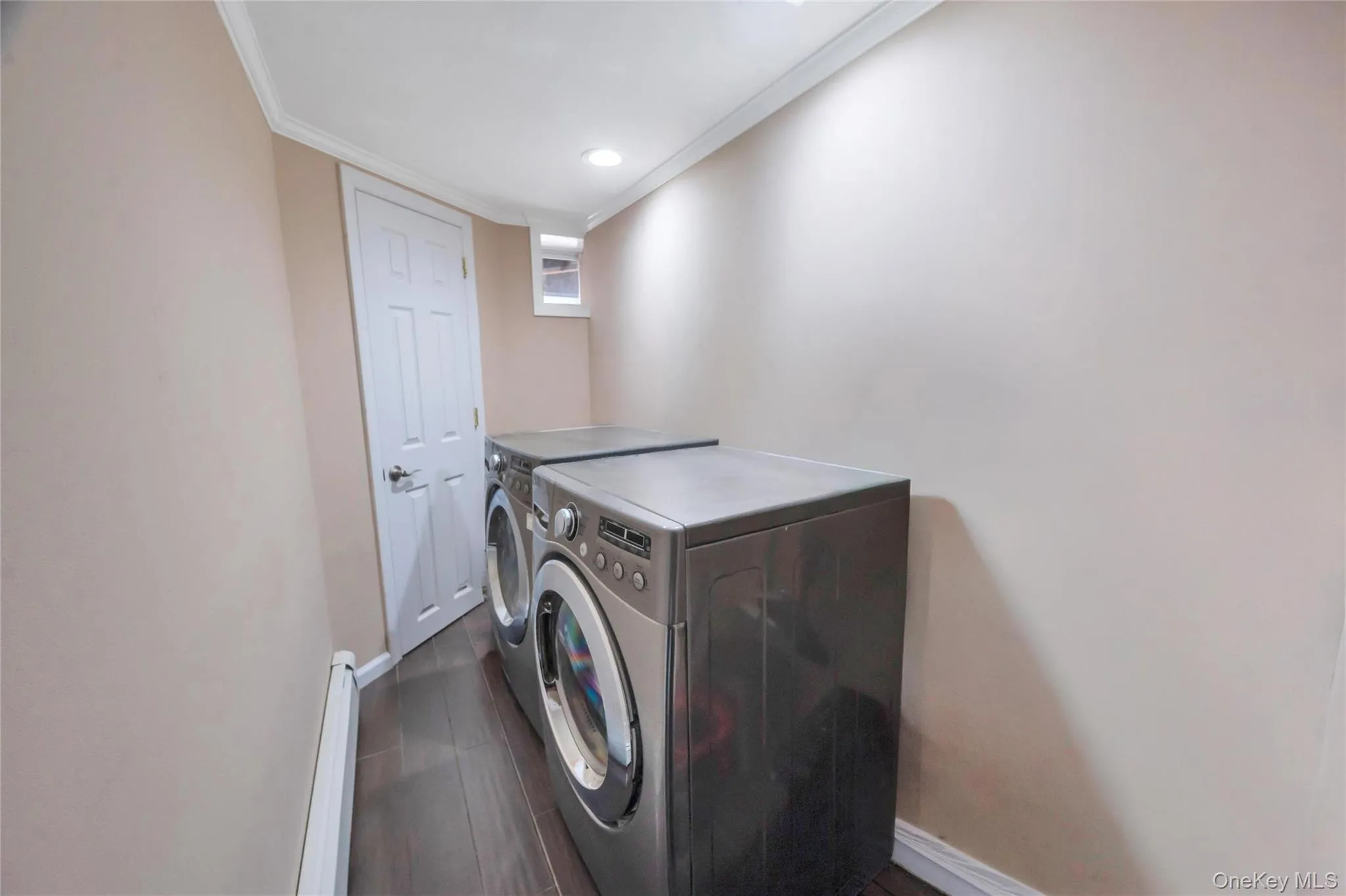 5 Sunset Avenue, Oyster Bay, NY, 3 Bedrooms Bedrooms, 6 Rooms Rooms,2 BathroomsBathrooms,Residential,For Rent,Sunset,0,1029439 5 Sunset Avenue, Oyster Bay, NY, 3 Bedrooms Bedrooms, 6 Rooms Rooms,2 BathroomsBathrooms,Residential,For Rent,Sunset,0,1029439