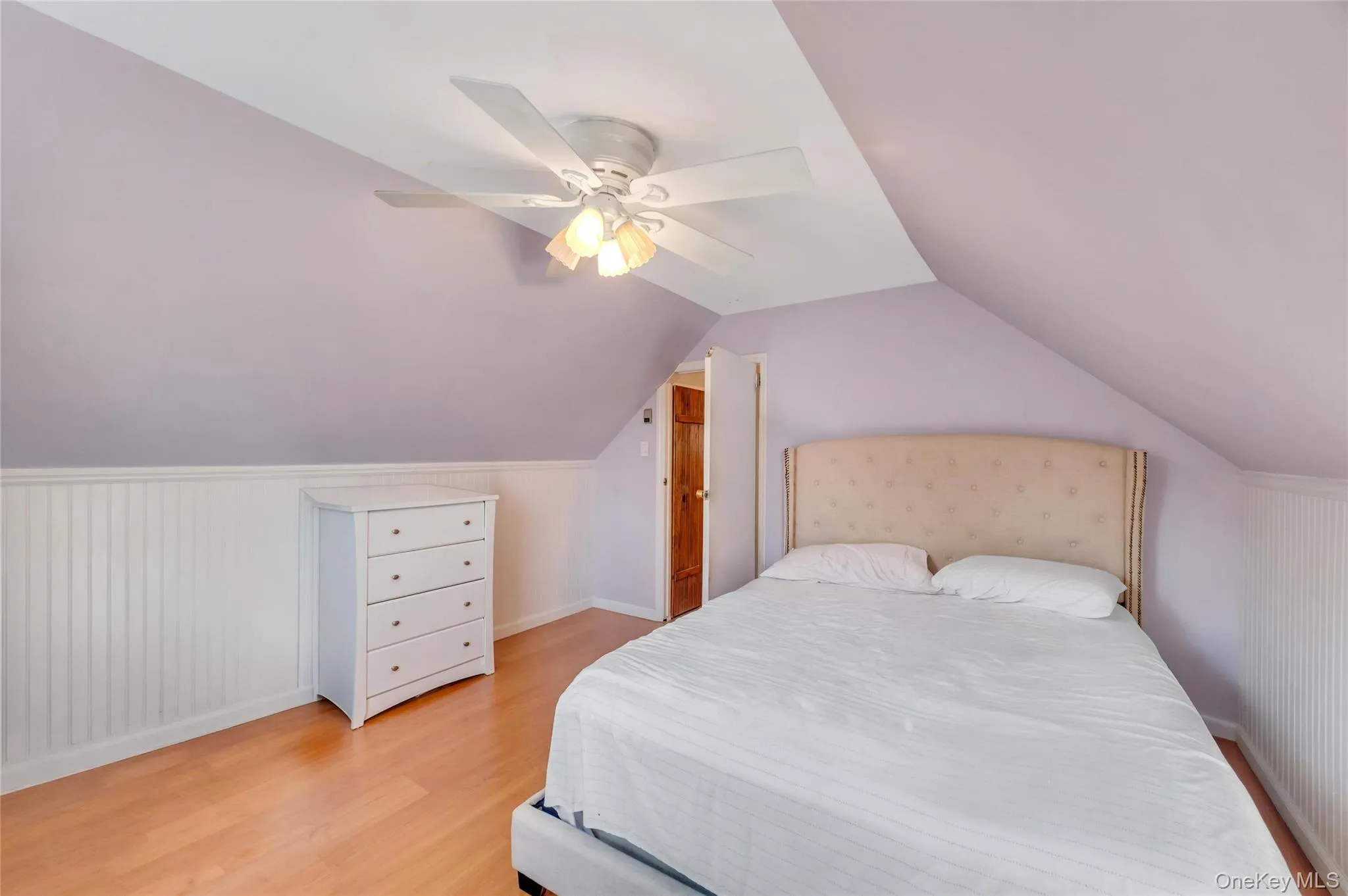 5 Sunset Avenue, Oyster Bay, NY, 3 Bedrooms Bedrooms, 6 Rooms Rooms,2 BathroomsBathrooms,Residential,For Rent,Sunset,0,1029439 5 Sunset Avenue, Oyster Bay, NY, 3 Bedrooms Bedrooms, 6 Rooms Rooms,2 BathroomsBathrooms,Residential,For Rent,Sunset,0,1029439