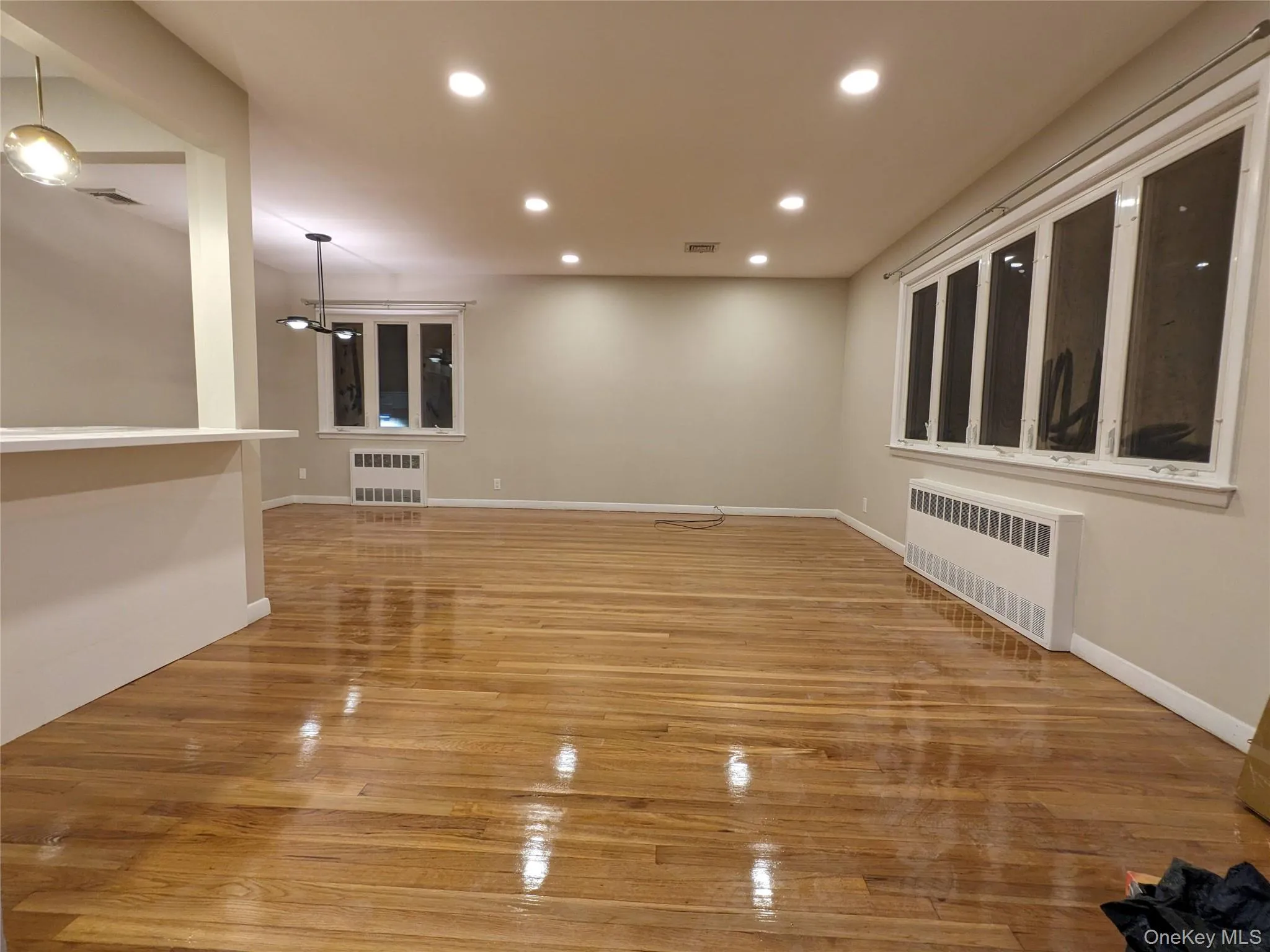 25116 Gaskell Road, New York, NY, 3 Bedrooms Bedrooms, 11 Rooms Rooms,3 BathroomsBathrooms,Residential Lease,For Rent,Gaskell,0,1029448 25116 Gaskell Road, New York, NY, 3 Bedrooms Bedrooms, 11 Rooms Rooms,3 BathroomsBathrooms,Residential Lease,For Rent,Gaskell,0,1029448