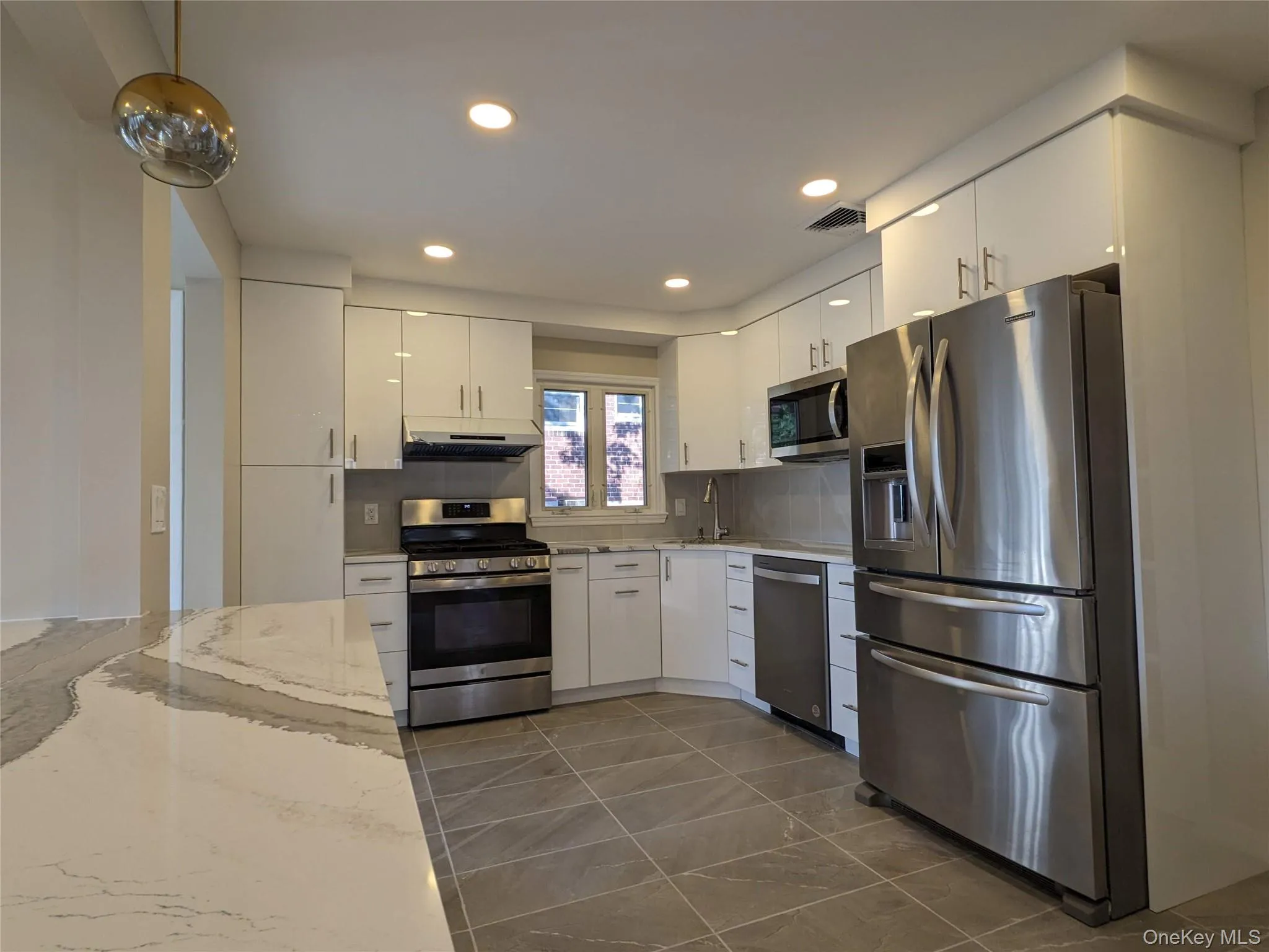 25116 Gaskell Road, New York, NY, 3 Bedrooms Bedrooms, 11 Rooms Rooms,3 BathroomsBathrooms,Residential Lease,For Rent,Gaskell,0,1029448 25116 Gaskell Road, New York, NY, 3 Bedrooms Bedrooms, 11 Rooms Rooms,3 BathroomsBathrooms,Residential Lease,For Rent,Gaskell,0,1029448