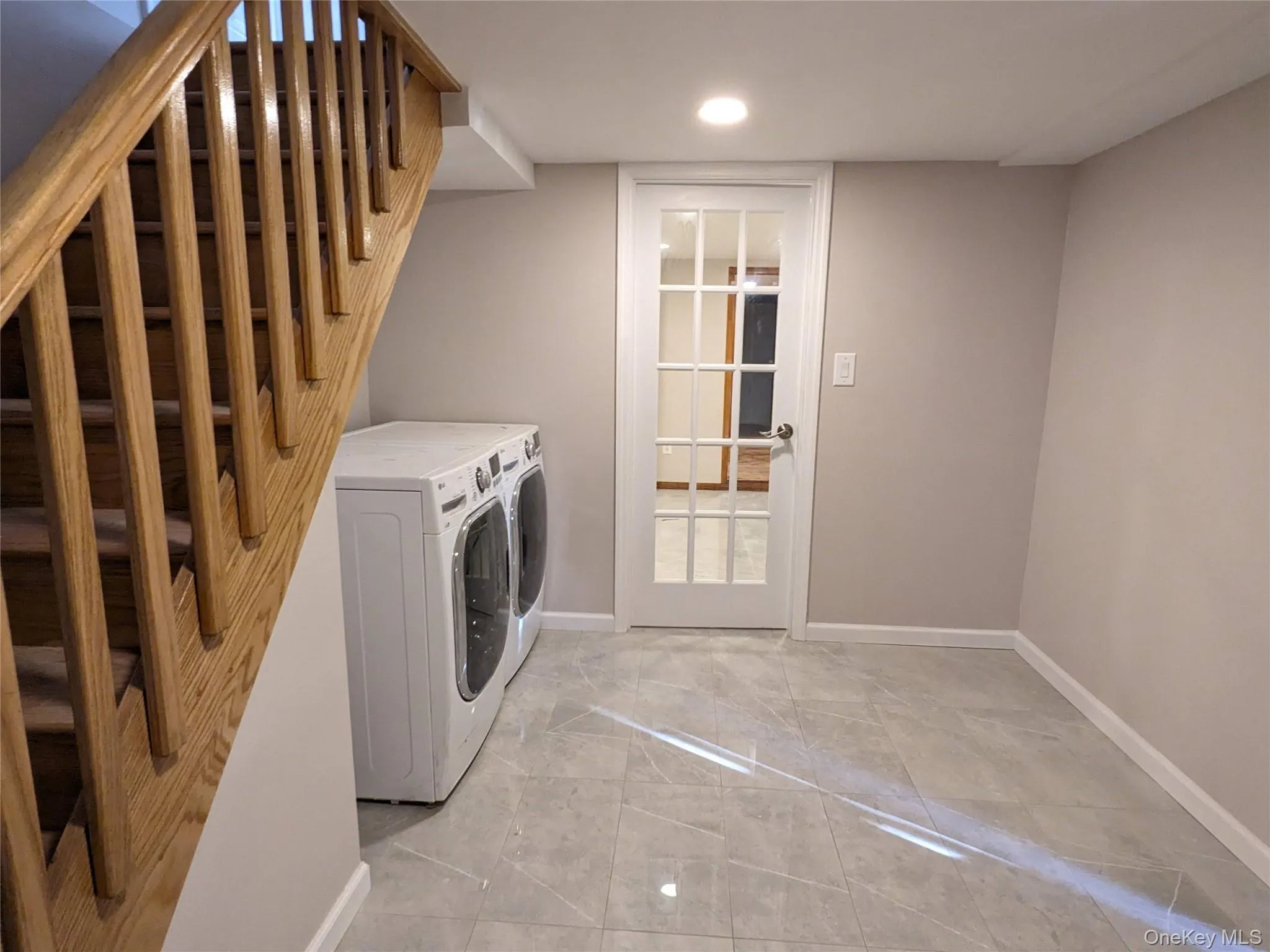 25116 Gaskell Road, New York, NY, 3 Bedrooms Bedrooms, 11 Rooms Rooms,3 BathroomsBathrooms,Residential Lease,For Rent,Gaskell,0,1029448 25116 Gaskell Road, New York, NY, 3 Bedrooms Bedrooms, 11 Rooms Rooms,3 BathroomsBathrooms,Residential Lease,For Rent,Gaskell,0,1029448
