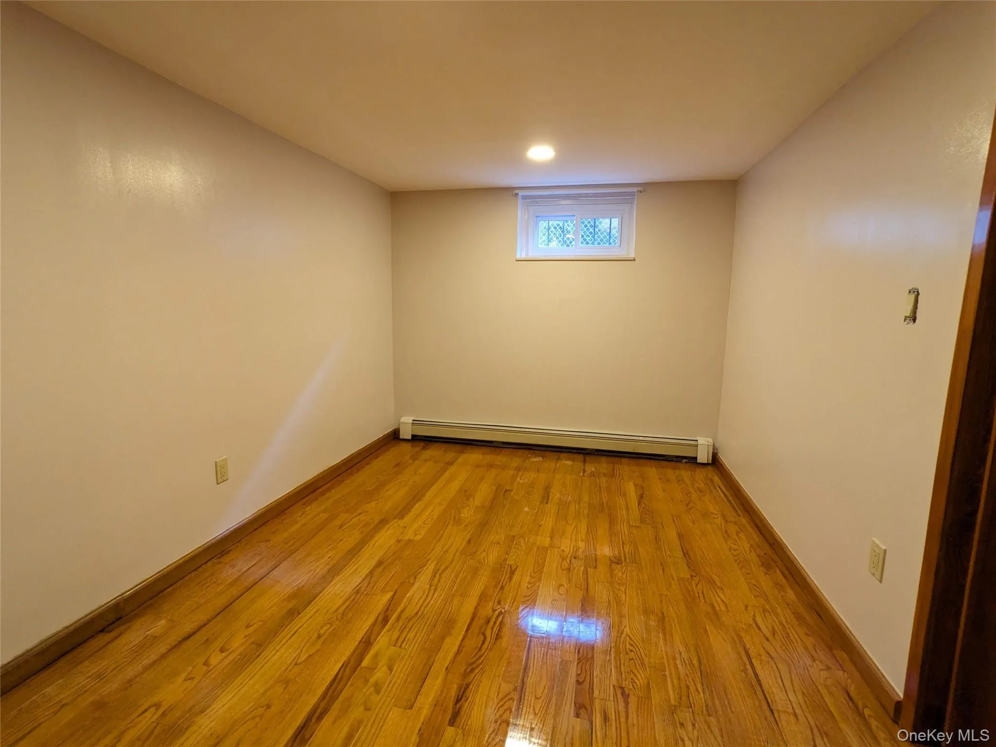 25116 Gaskell Road, New York, NY, 3 Bedrooms Bedrooms, 11 Rooms Rooms,3 BathroomsBathrooms,Residential Lease,For Rent,Gaskell,0,1029448 25116 Gaskell Road, New York, NY, 3 Bedrooms Bedrooms, 11 Rooms Rooms,3 BathroomsBathrooms,Residential Lease,For Rent,Gaskell,0,1029448
