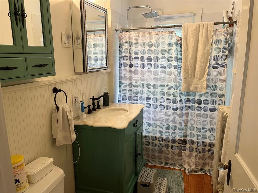 25 Willow Avenue, Huntington, NY, 3 Bedrooms Bedrooms, 6 Rooms Rooms,1 BathroomBathrooms,Residential Lease,For Rent,Willow,0,1029456 25 Willow Avenue, Huntington, NY, 3 Bedrooms Bedrooms, 6 Rooms Rooms,1 BathroomBathrooms,Residential Lease,For Rent,Willow,0,1029456