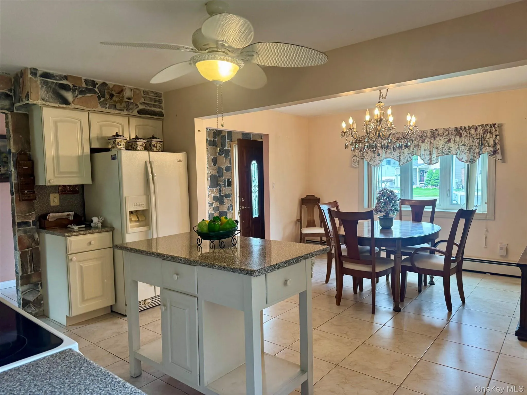 49 Avis Drive, Islip, NY, 4 Bedrooms Bedrooms, 7 Rooms Rooms,1 BathroomBathrooms,Residential,For Rent,Avis,0,1029457 49 Avis Drive, Islip, NY, 4 Bedrooms Bedrooms, 7 Rooms Rooms,1 BathroomBathrooms,Residential,For Rent,Avis,0,1029457