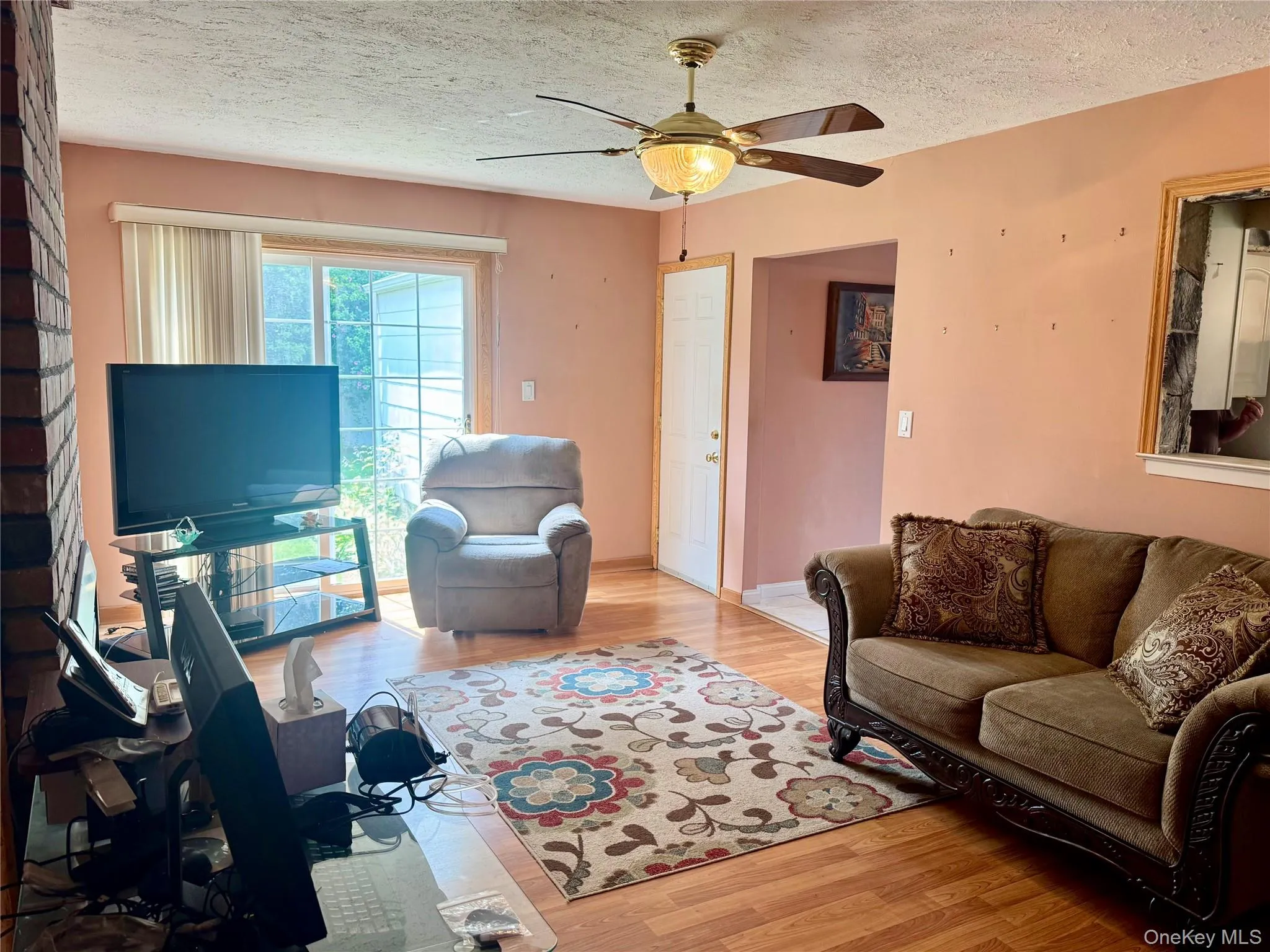 49 Avis Drive, Islip, NY, 4 Bedrooms Bedrooms, 7 Rooms Rooms,1 BathroomBathrooms,Residential,For Rent,Avis,0,1029457 49 Avis Drive, Islip, NY, 4 Bedrooms Bedrooms, 7 Rooms Rooms,1 BathroomBathrooms,Residential,For Rent,Avis,0,1029457