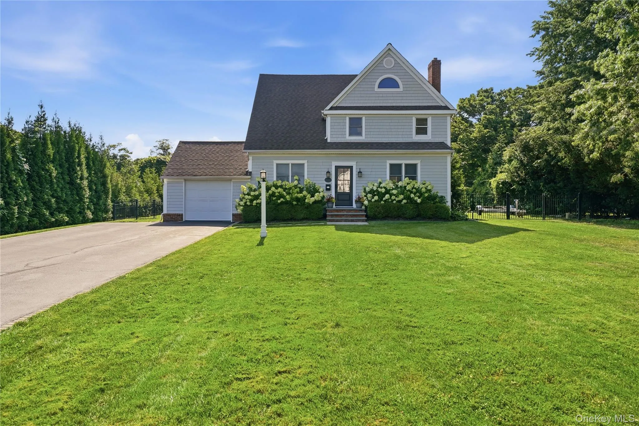 22 Gillette Avenue, Islip, NY, 4 Bedrooms Bedrooms, 8 Rooms Rooms,2 BathroomsBathrooms,Residential,For Rent,Gillette,0,1029464 22 Gillette Avenue, Islip, NY, 4 Bedrooms Bedrooms, 8 Rooms Rooms,2 BathroomsBathrooms,Residential,For Rent,Gillette,0,1029464