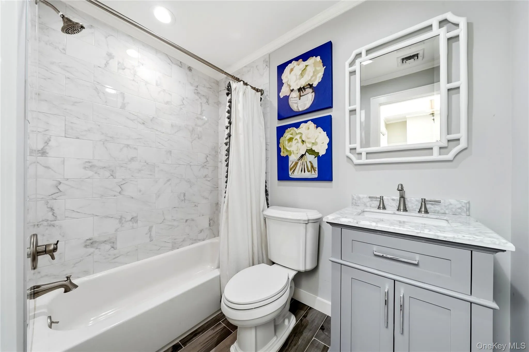 22 Gillette Avenue, Islip, NY, 4 Bedrooms Bedrooms, 8 Rooms Rooms,2 BathroomsBathrooms,Residential,For Rent,Gillette,0,1029464 22 Gillette Avenue, Islip, NY, 4 Bedrooms Bedrooms, 8 Rooms Rooms,2 BathroomsBathrooms,Residential,For Rent,Gillette,0,1029464