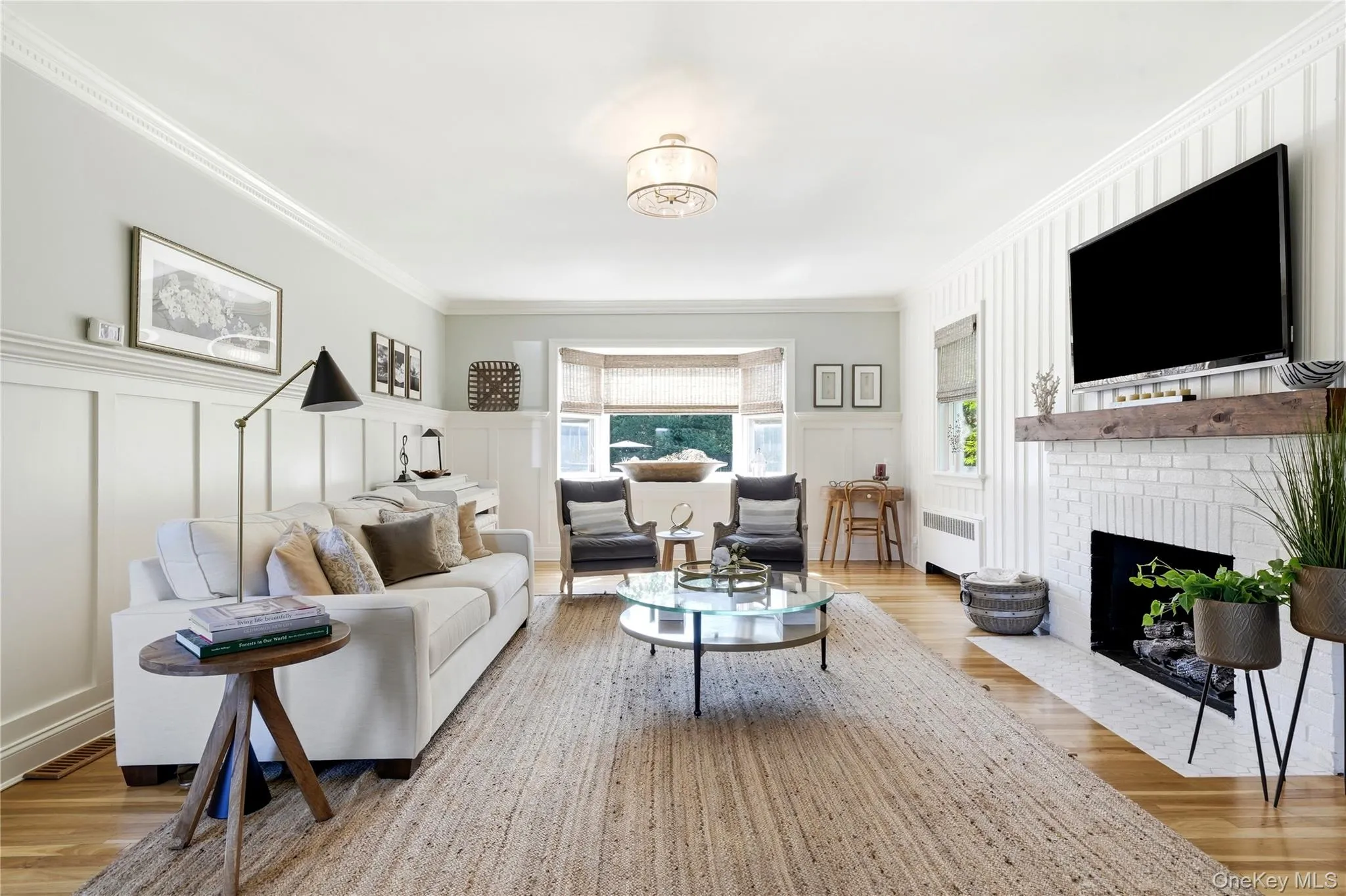 Gas Fireplace, Bay window Gas Fireplace, Bay window