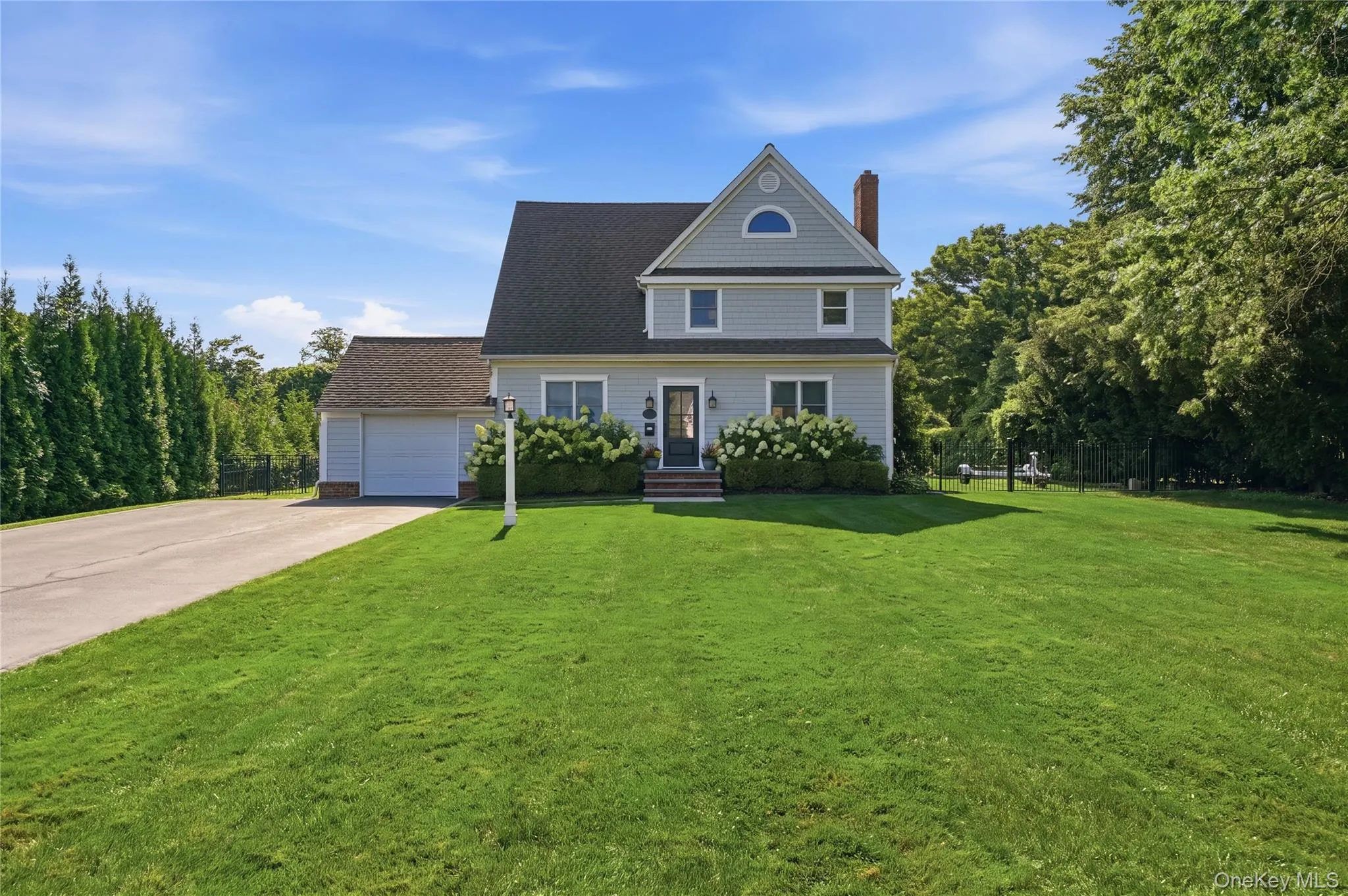22 Gillette Avenue, Islip, NY, 4 Bedrooms Bedrooms, 8 Rooms Rooms,2 BathroomsBathrooms,Residential,For Rent,Gillette,0,1029464 22 Gillette Avenue, Islip, NY, 4 Bedrooms Bedrooms, 8 Rooms Rooms,2 BathroomsBathrooms,Residential,For Rent,Gillette,0,1029464