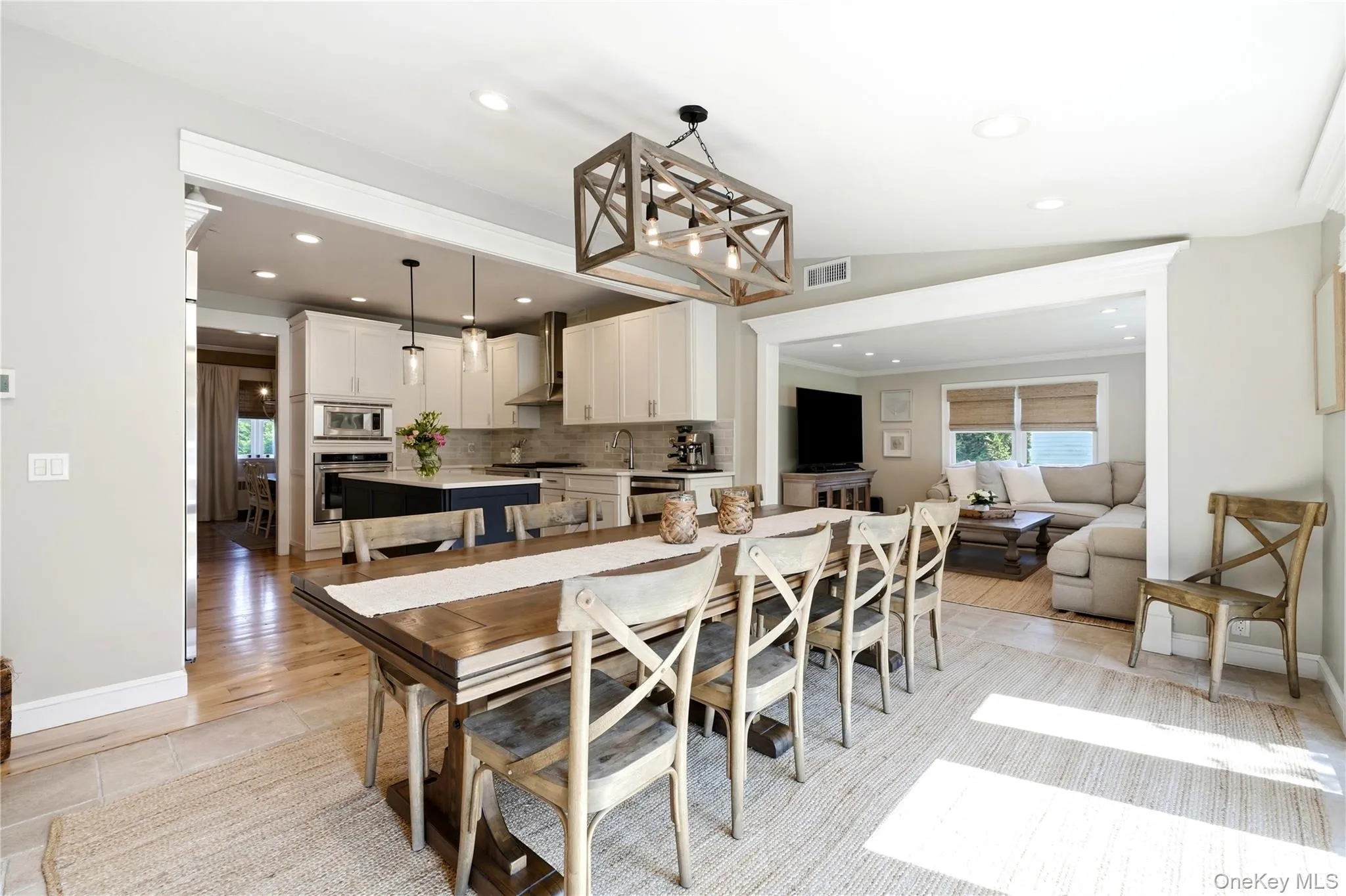 22 Gillette Avenue, Islip, NY, 4 Bedrooms Bedrooms, 8 Rooms Rooms,2 BathroomsBathrooms,Residential,For Rent,Gillette,0,1029464 22 Gillette Avenue, Islip, NY, 4 Bedrooms Bedrooms, 8 Rooms Rooms,2 BathroomsBathrooms,Residential,For Rent,Gillette,0,1029464
