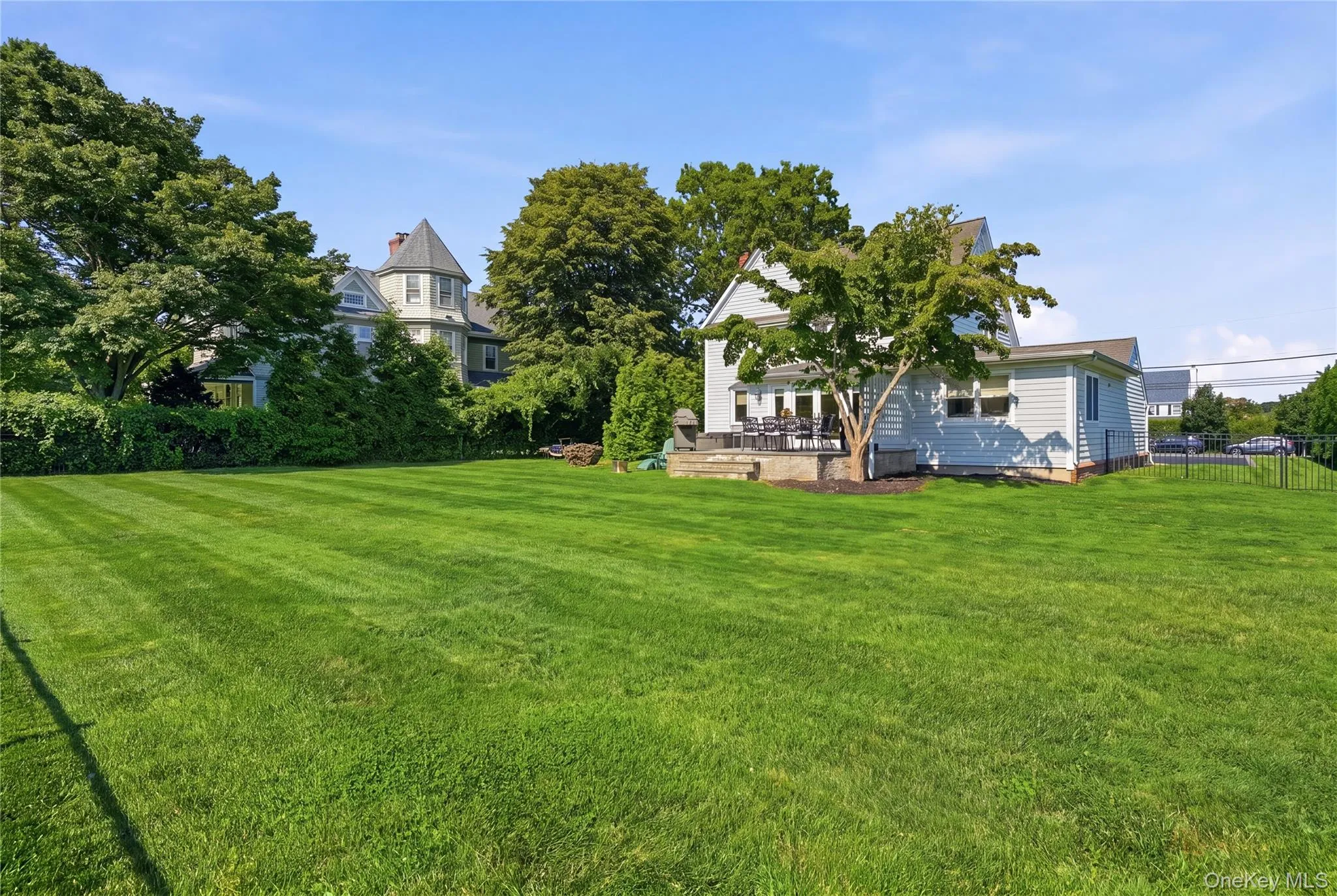 22 Gillette Avenue, Islip, NY, 4 Bedrooms Bedrooms, 8 Rooms Rooms,2 BathroomsBathrooms,Residential,For Rent,Gillette,0,1029464 22 Gillette Avenue, Islip, NY, 4 Bedrooms Bedrooms, 8 Rooms Rooms,2 BathroomsBathrooms,Residential,For Rent,Gillette,0,1029464