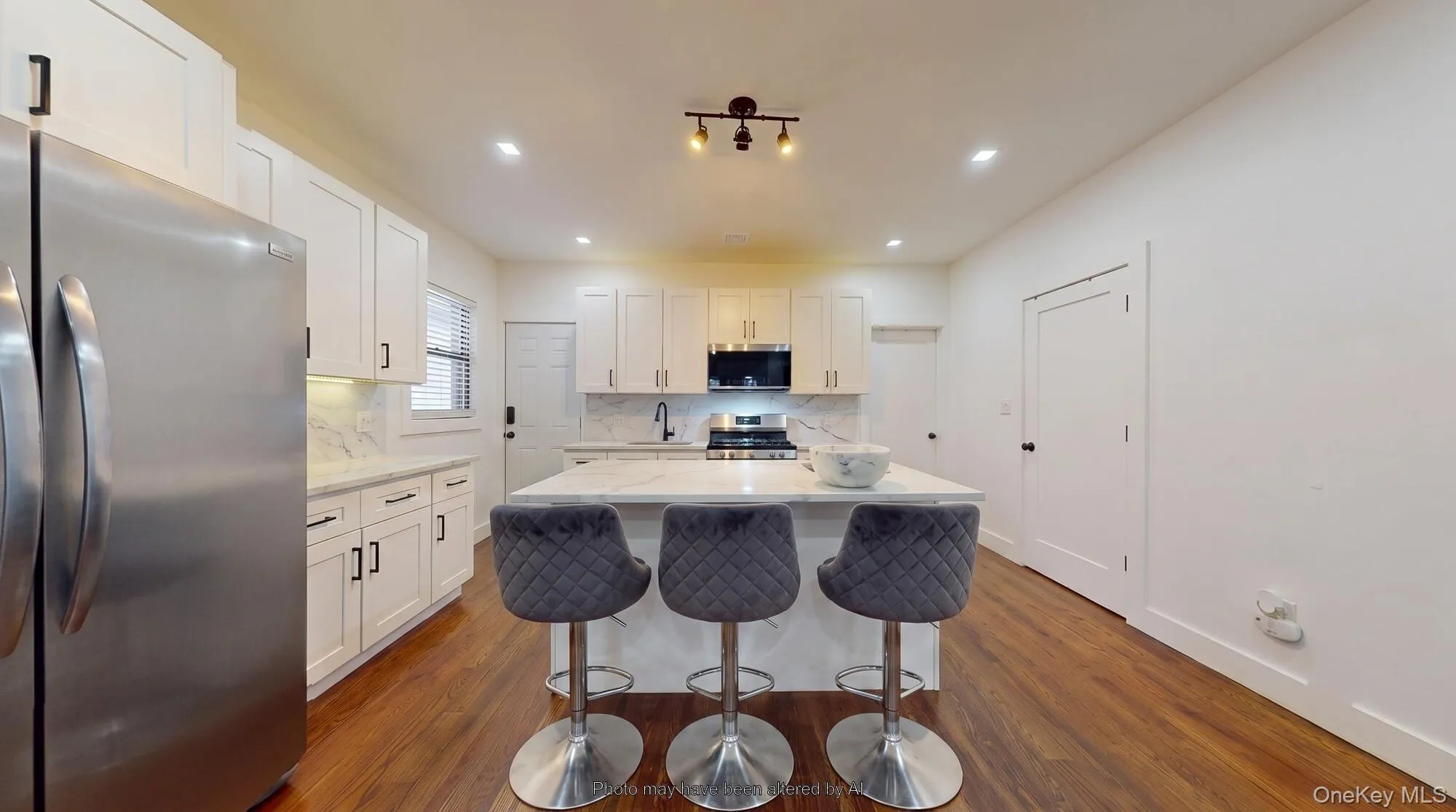 9415 Farragut Road, New York, NY, 4 Bedrooms Bedrooms, 8 Rooms Rooms,2 BathroomsBathrooms,Residential,For Rent,Farragut,0,1029465 9415 Farragut Road, New York, NY, 4 Bedrooms Bedrooms, 8 Rooms Rooms,2 BathroomsBathrooms,Residential,For Rent,Farragut,0,1029465