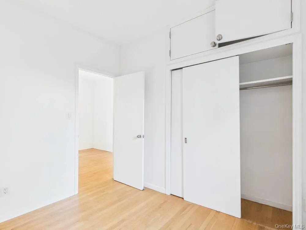 21-37 33rd street, New York, NY, 2 Bedrooms Bedrooms, 4 Rooms Rooms,1 BathroomBathrooms,Residential Lease,For Rent,33rd street,0,1029481 21-37 33rd street, New York, NY, 2 Bedrooms Bedrooms, 4 Rooms Rooms,1 BathroomBathrooms,Residential Lease,For Rent,33rd street,0,1029481