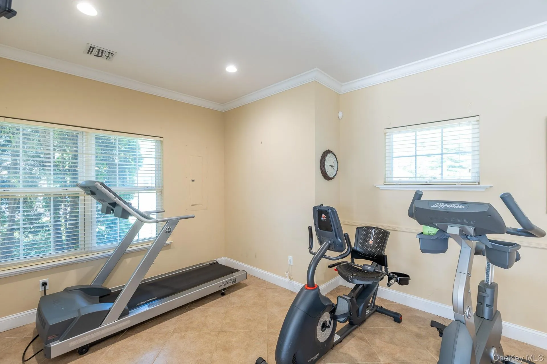Exercise Area in Clubhouse Exercise Area in Clubhouse