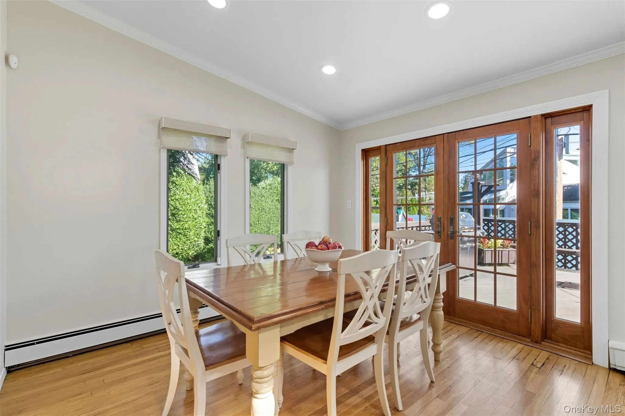 17 Willben Lane, Oyster Bay, NY, 3 Bedrooms Bedrooms, 8 Rooms Rooms,2 BathroomsBathrooms,Residential,For Rent,Willben,0,1029484 17 Willben Lane, Oyster Bay, NY, 3 Bedrooms Bedrooms, 8 Rooms Rooms,2 BathroomsBathrooms,Residential,For Rent,Willben,0,1029484